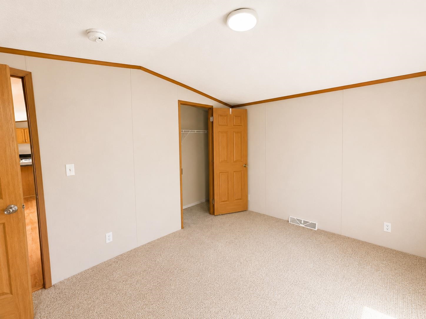 15 Lindbergh Avenue Property Photo 6