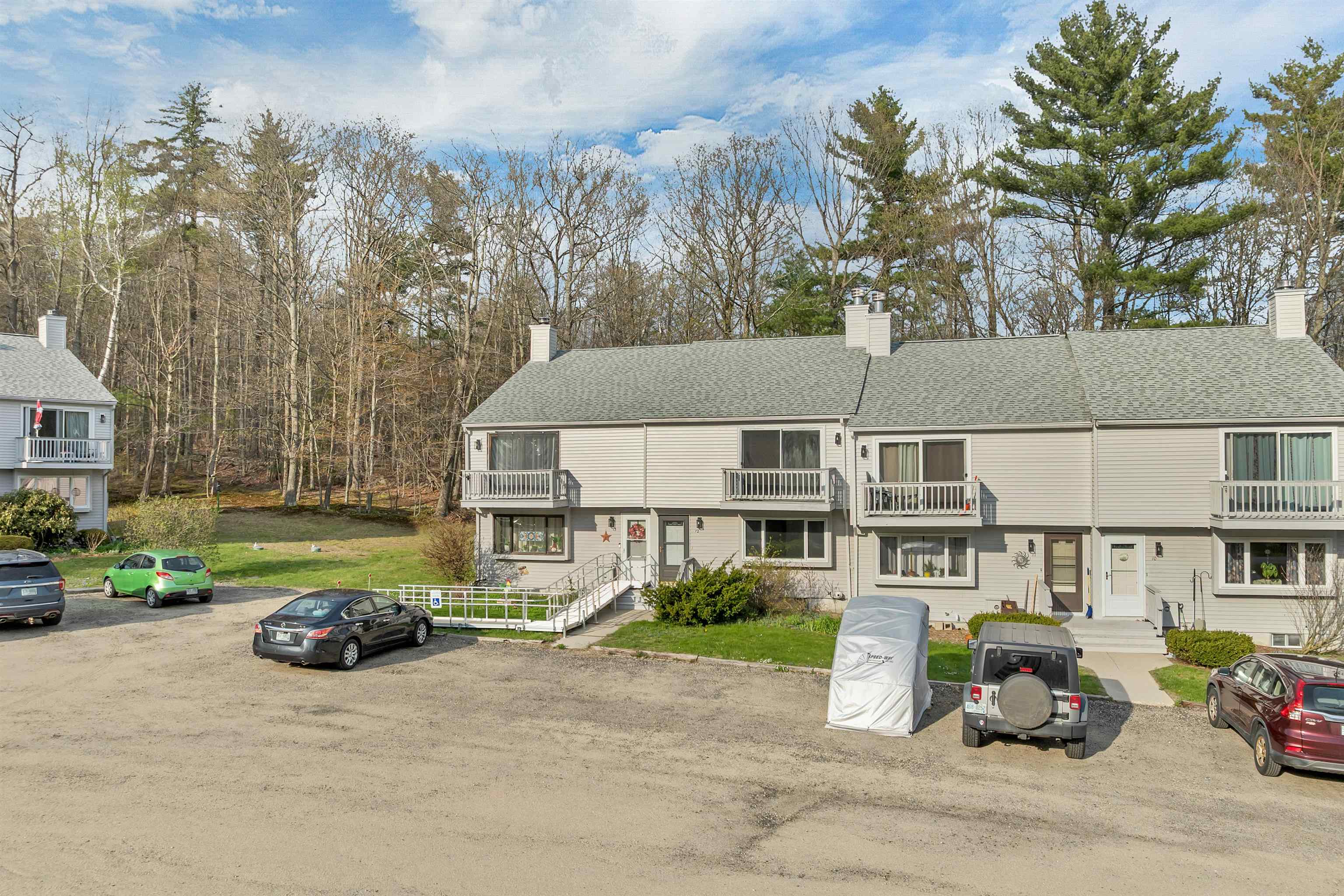 69 Birch Glen Drive Property Photo 2