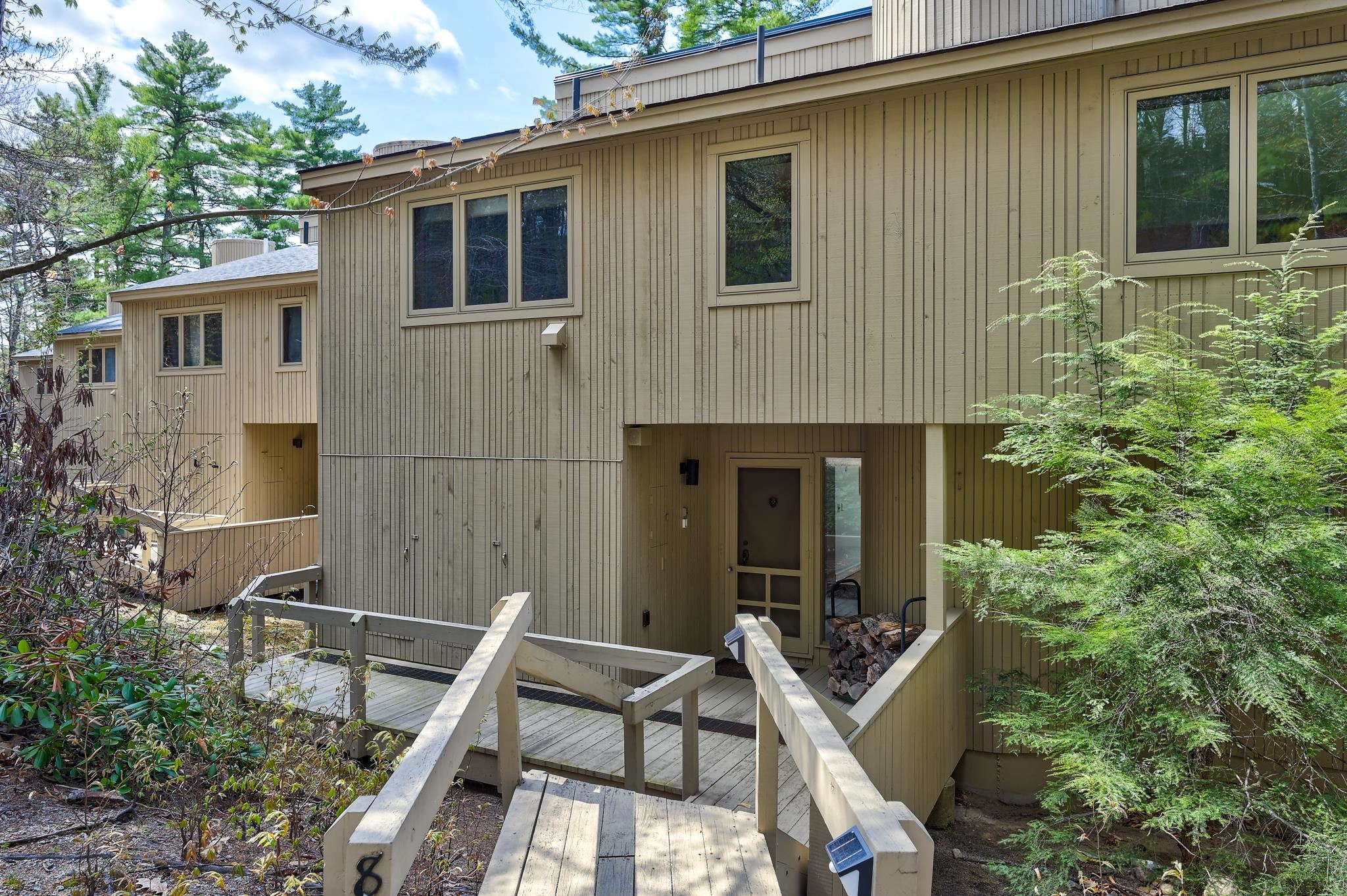 28 Cranmore Woods Lane Property Photo 4