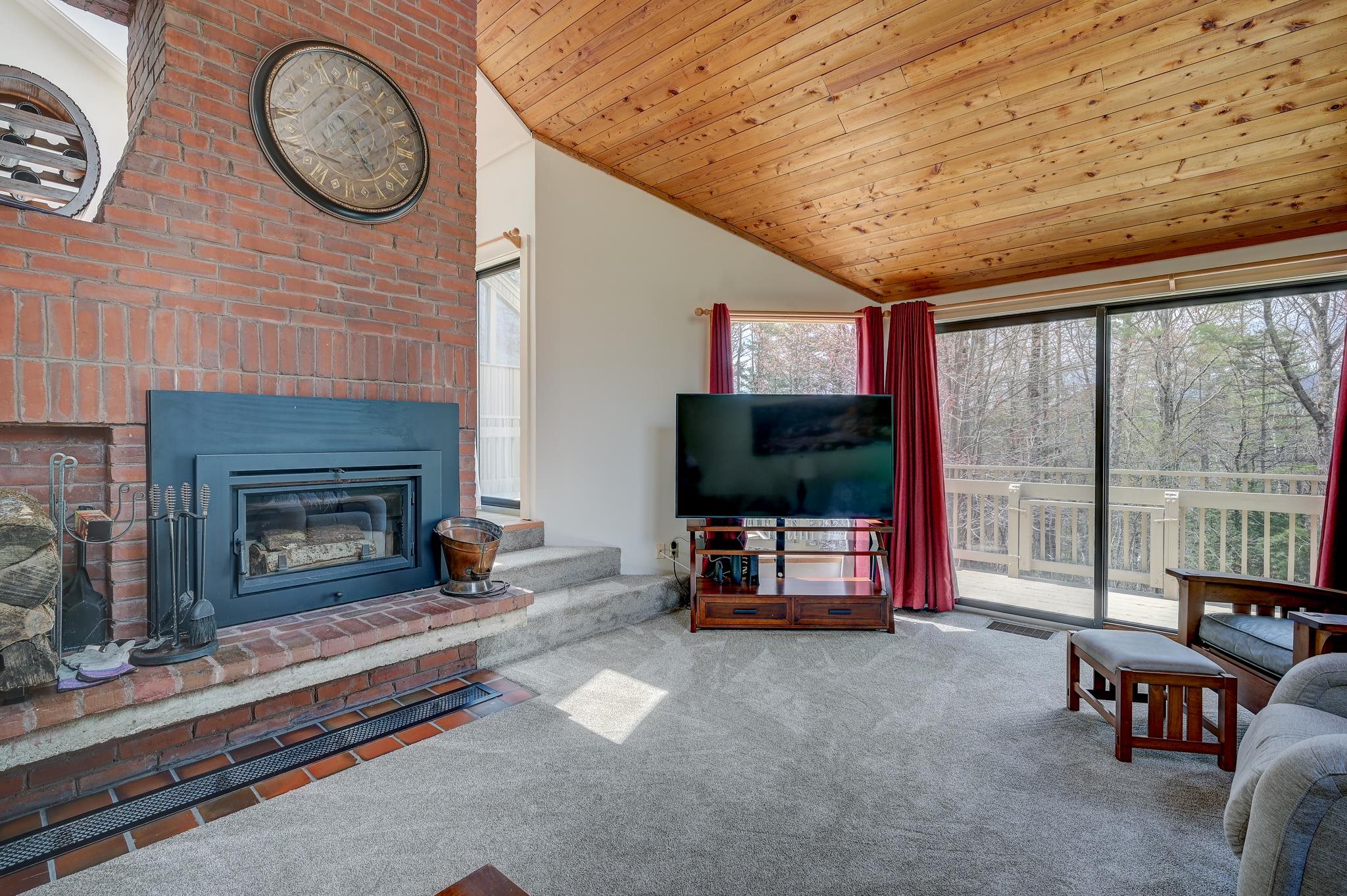 28 Cranmore Woods Lane Property Photo 13