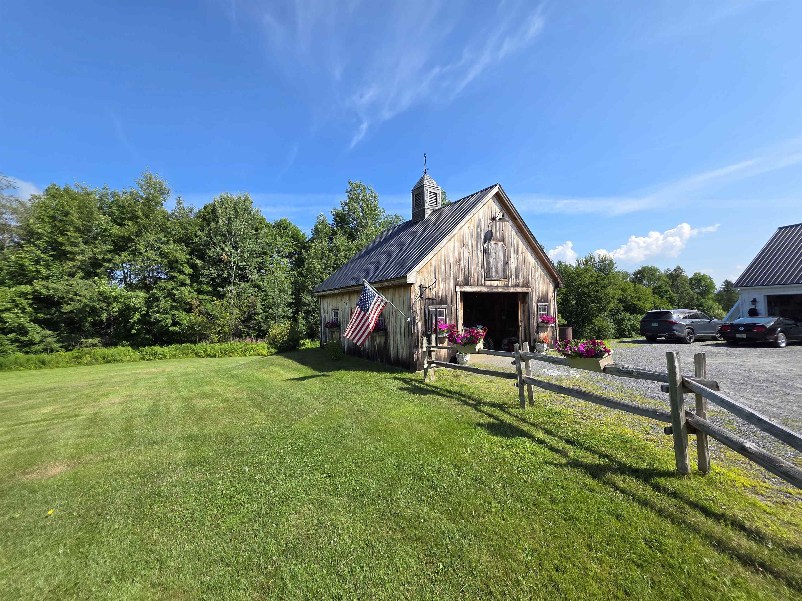 2810 Underpass Road Property Photo 12