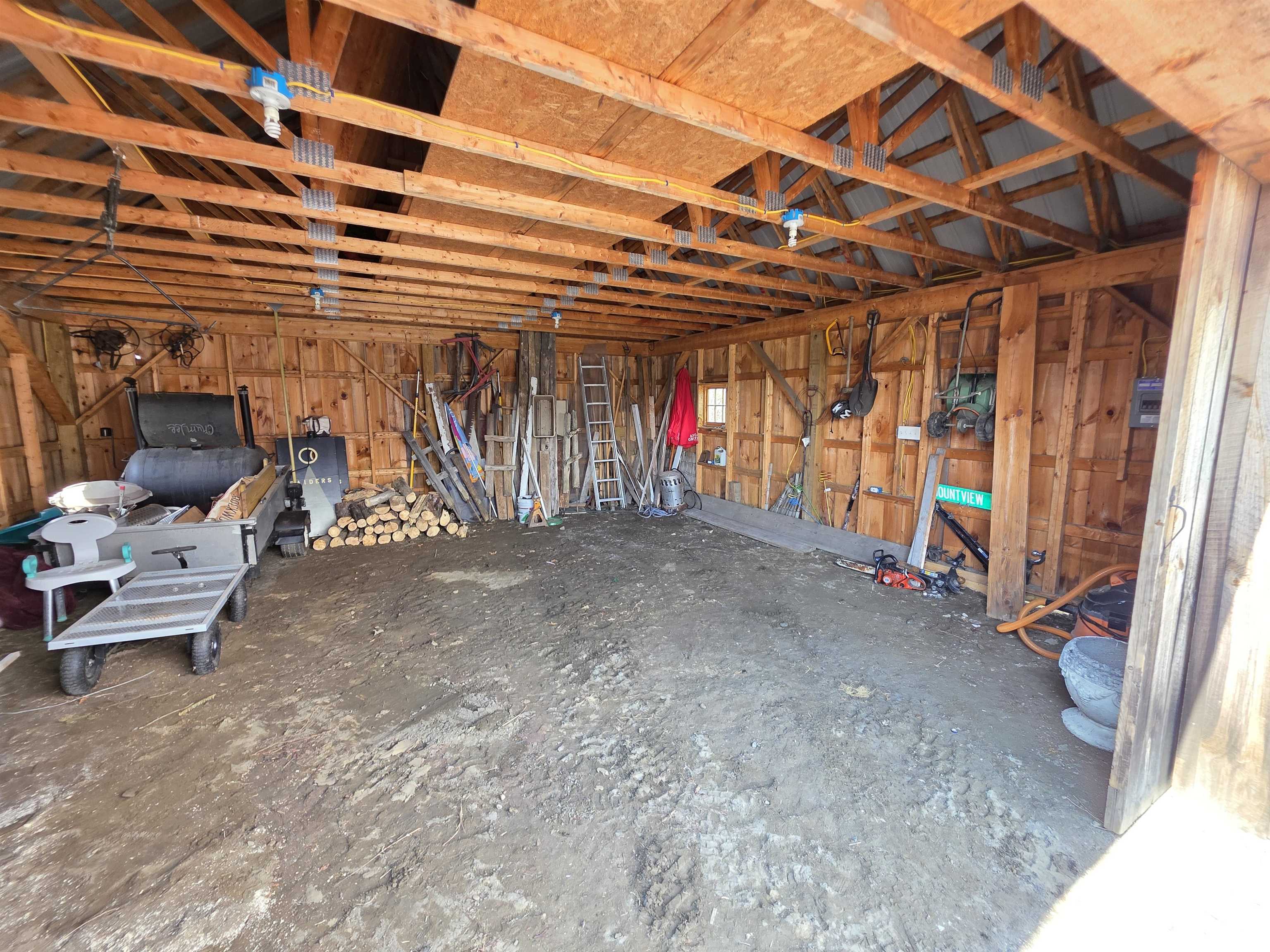 2810 Underpass Road Property Photo 22