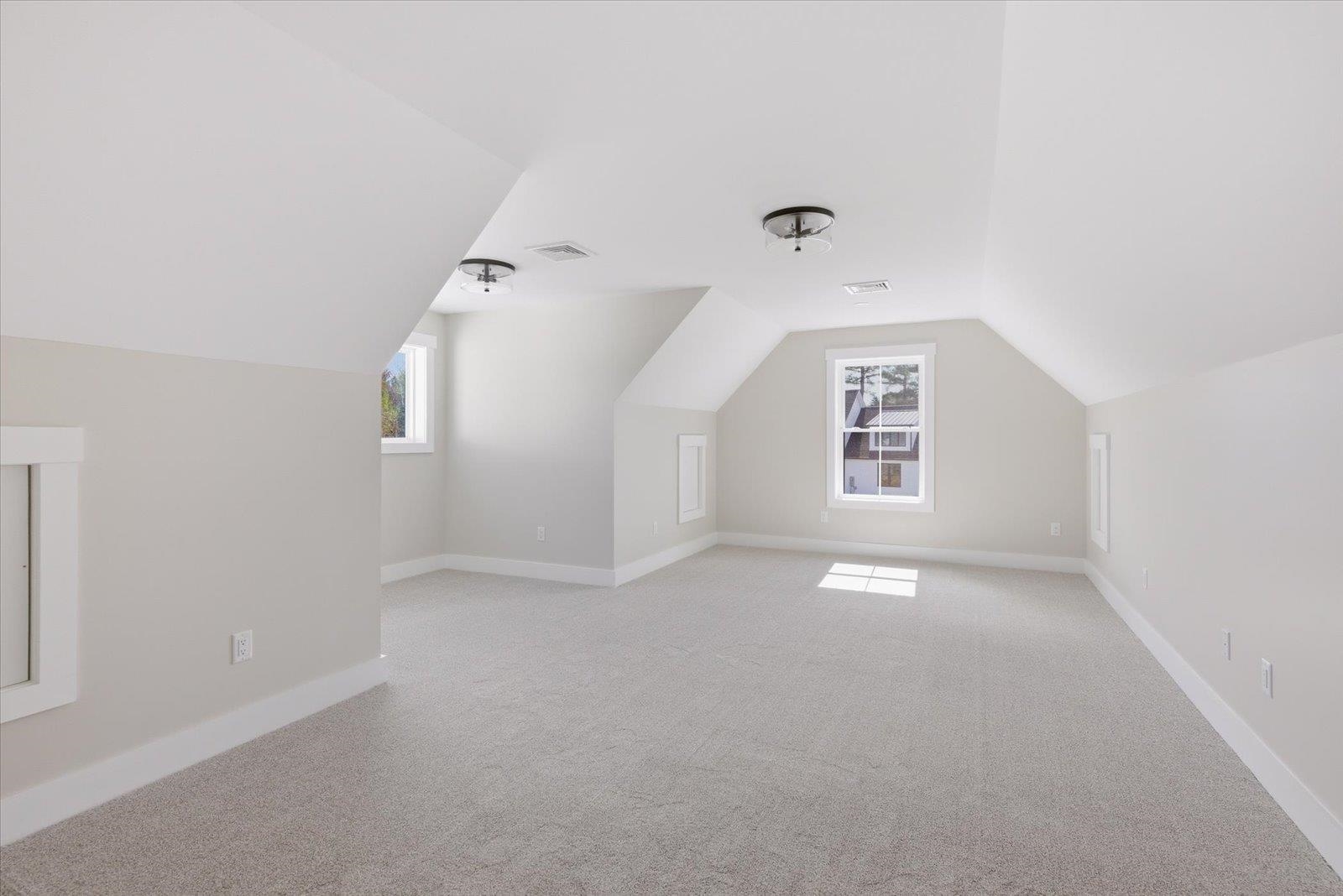 41 Roberts Drive Property Photo 27