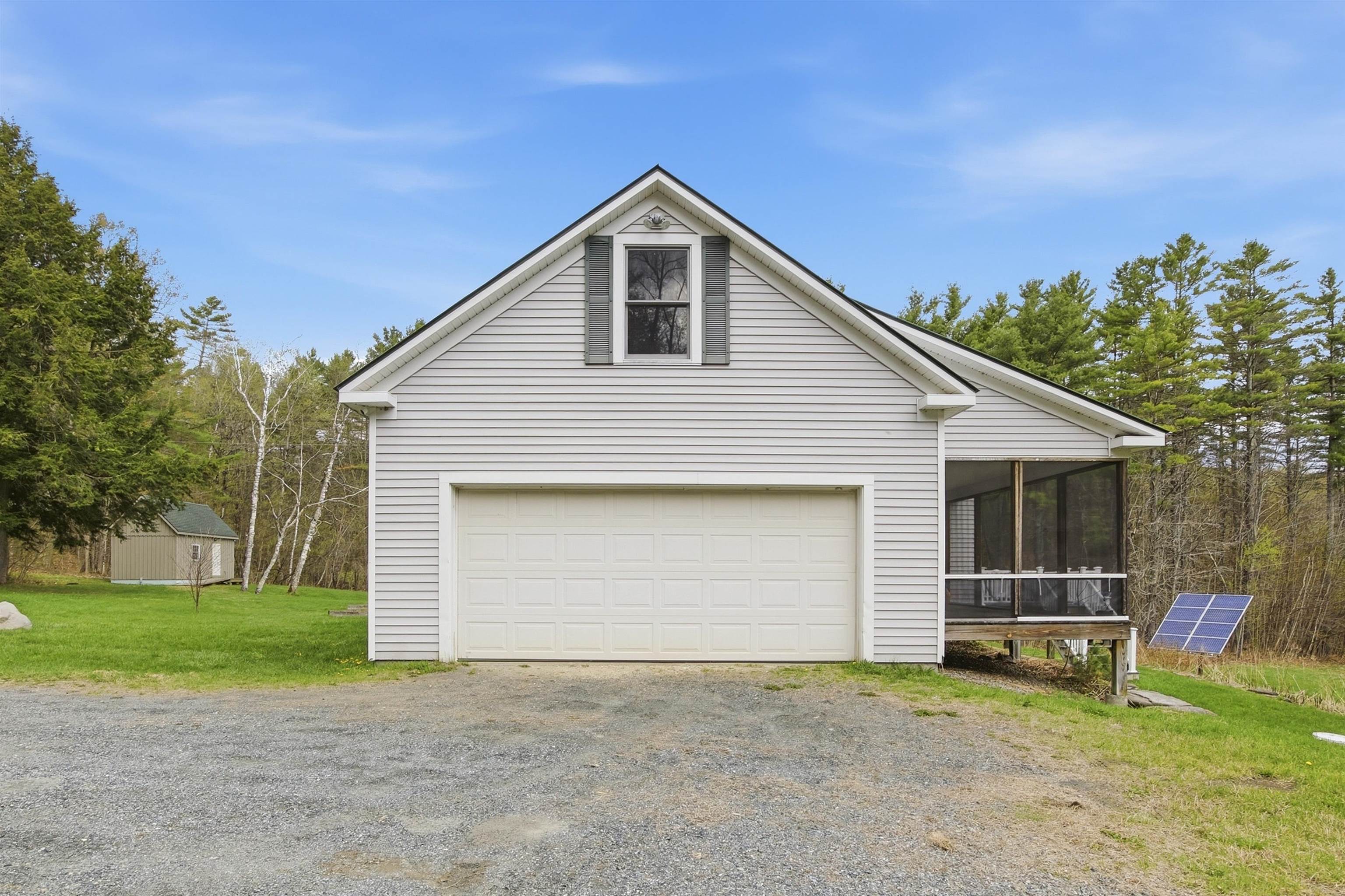 228 Leonard Road Property Photo 6