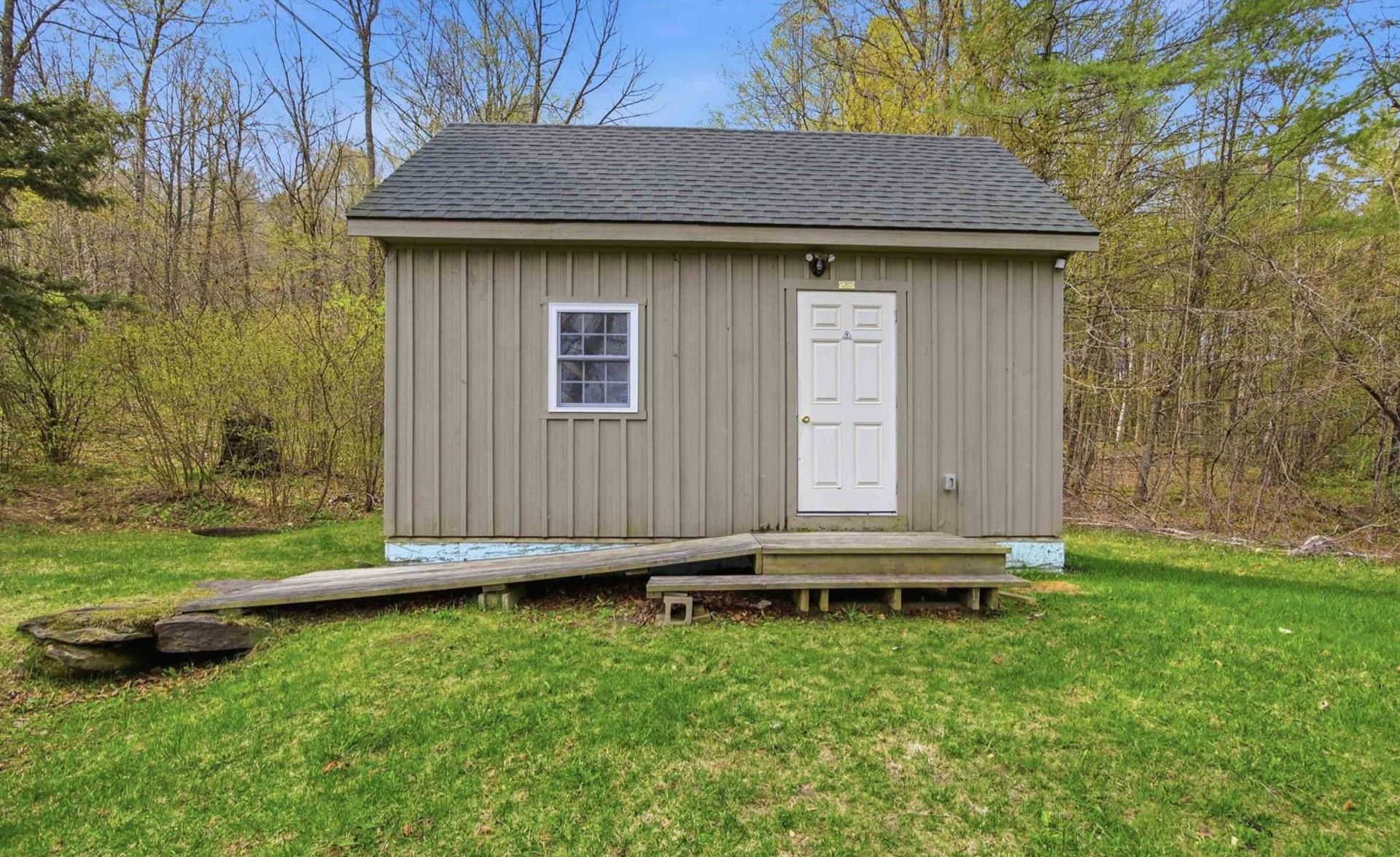 228 Leonard Road Property Photo 43
