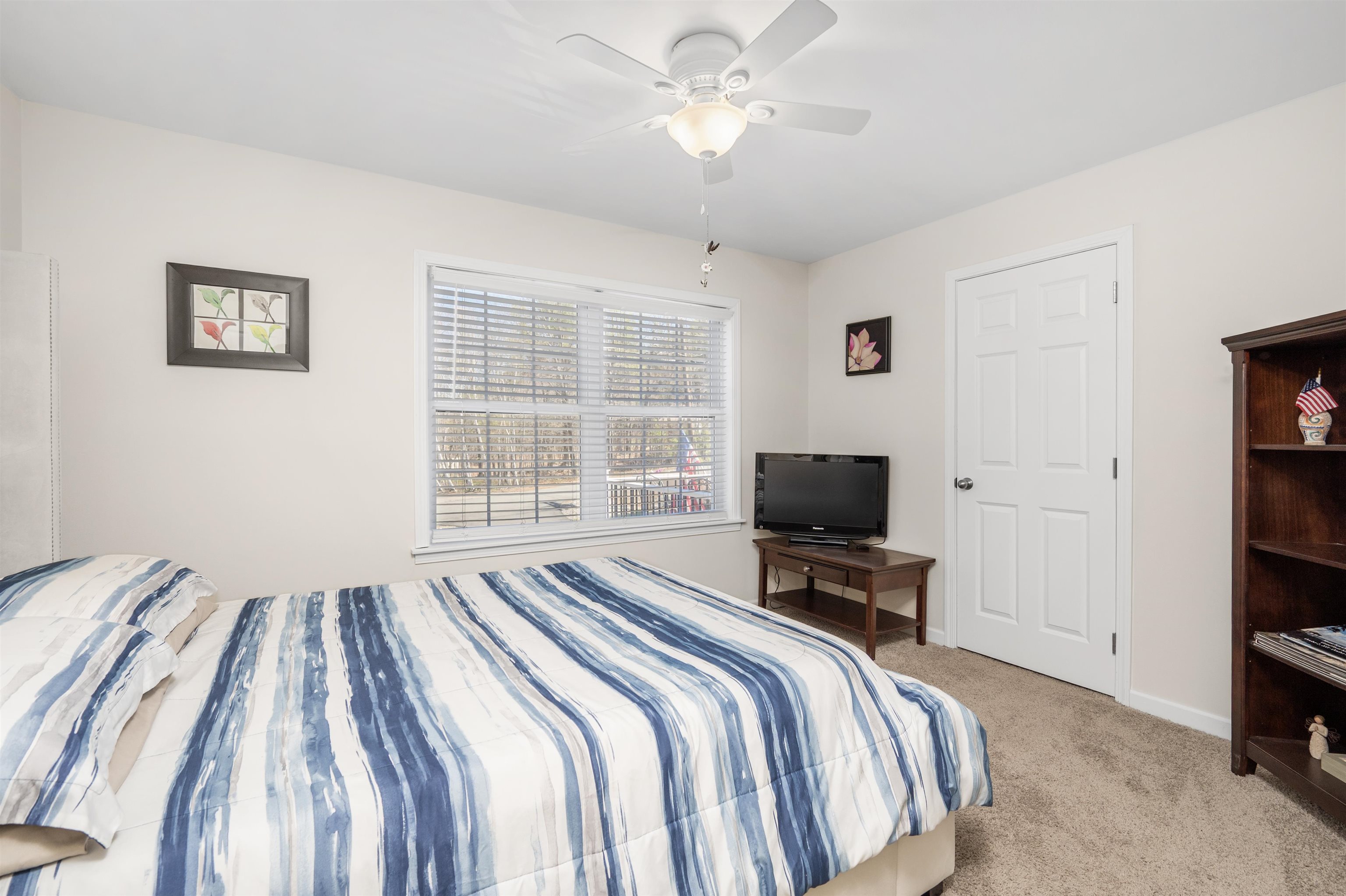 216 Mountain Drive Property Photo 33