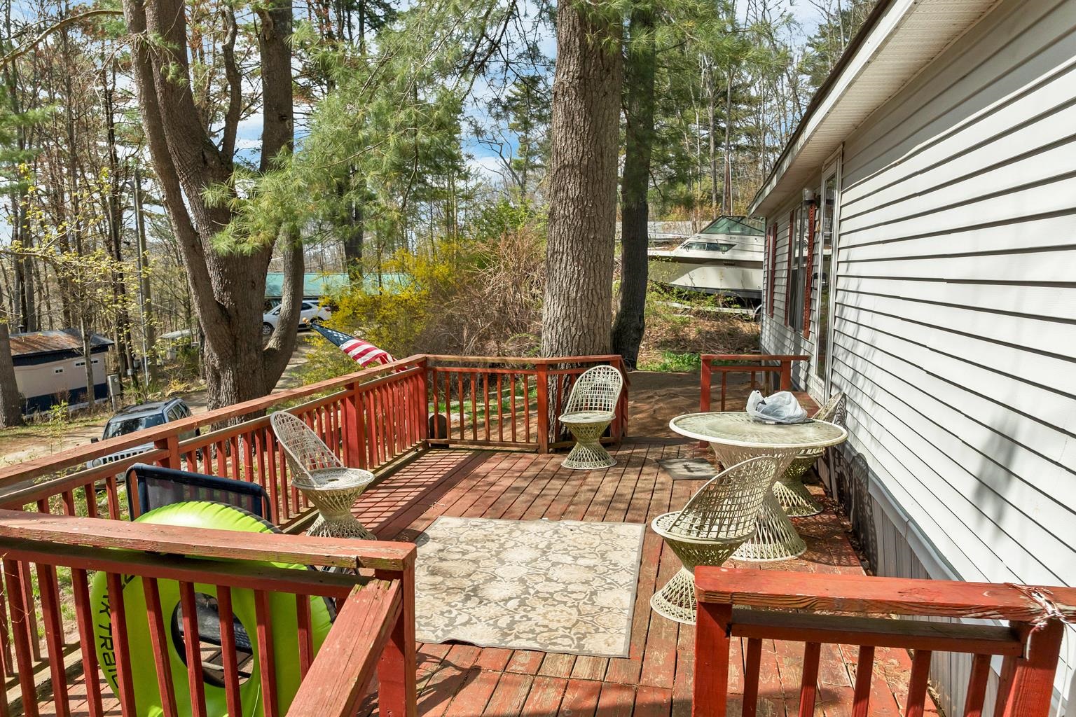 11 Lancer Lane Property Photo 3