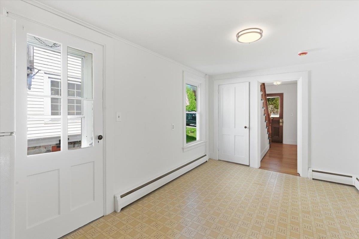 8 West Street Property Photo 6