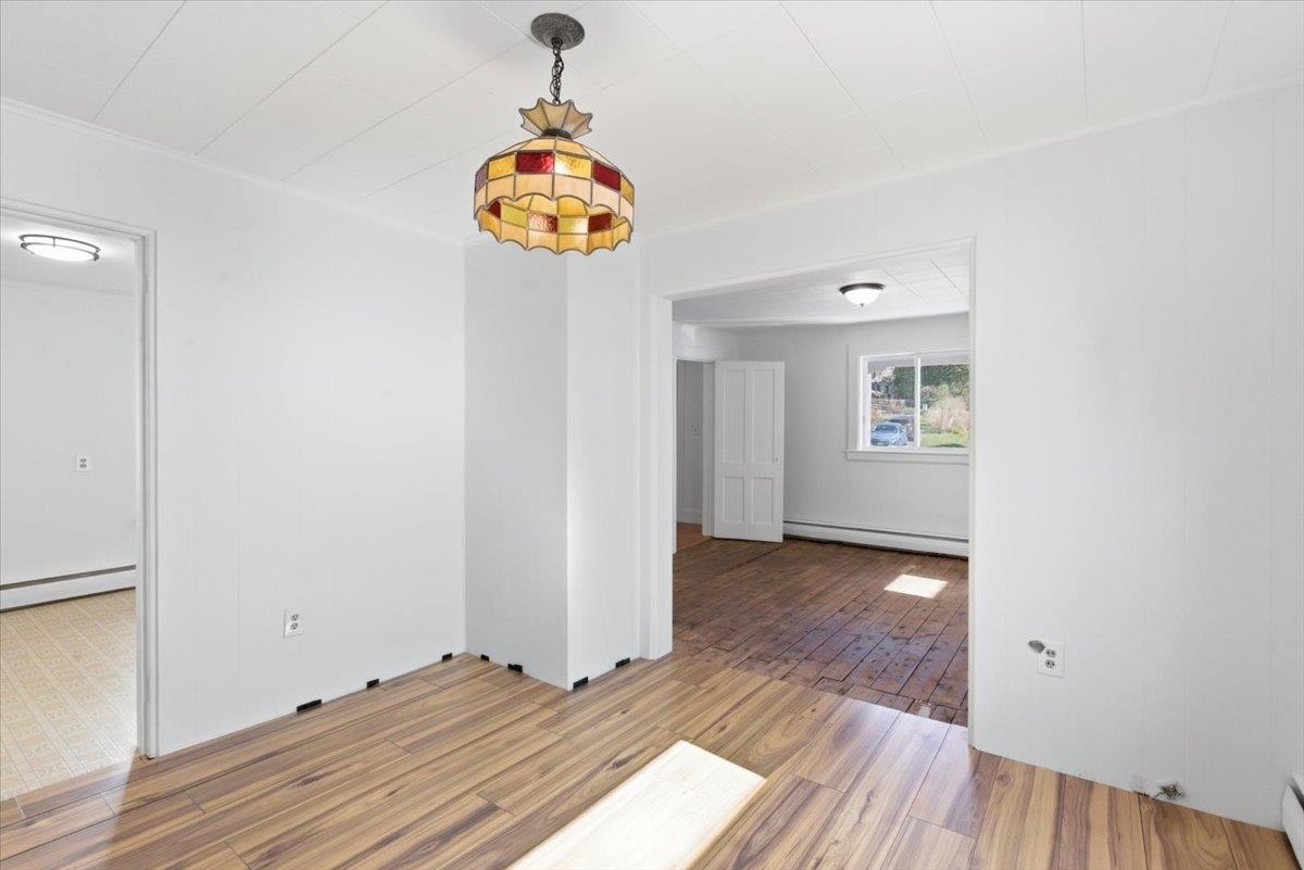 8 West Street Property Photo 12
