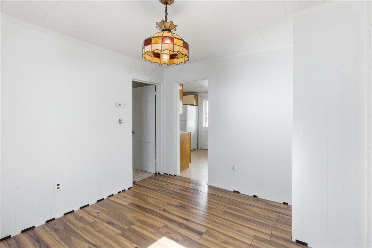 8 West Street Property Photo 13