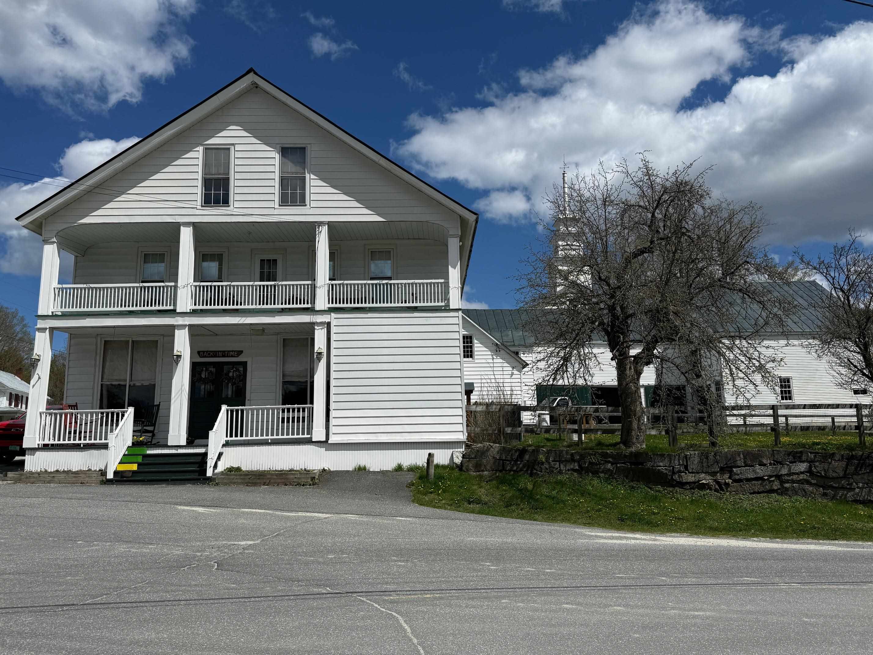 374 Corinth-topsham Road Property Photo 1