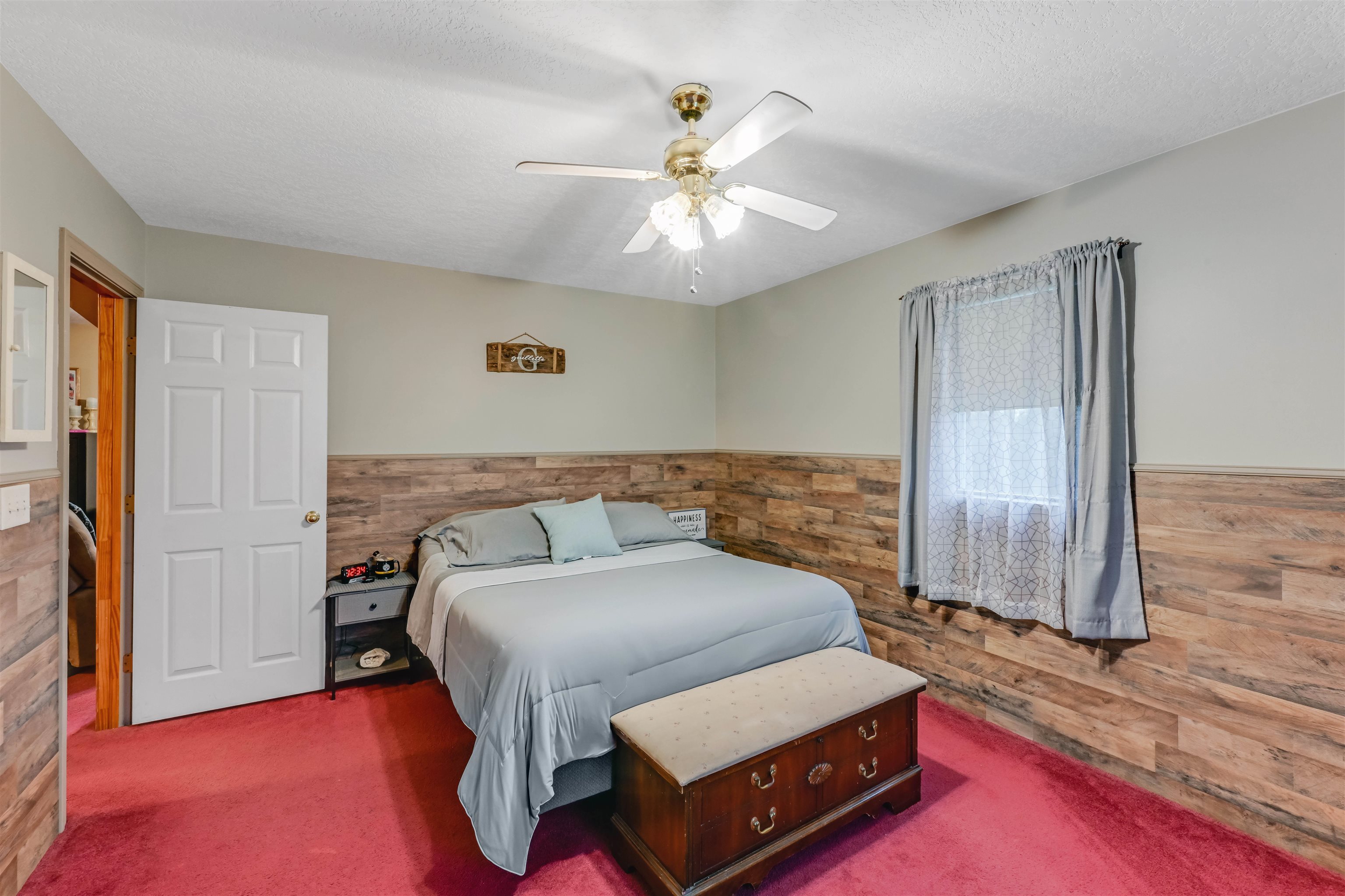 93 Carpenter Boulevard Property Photo 16