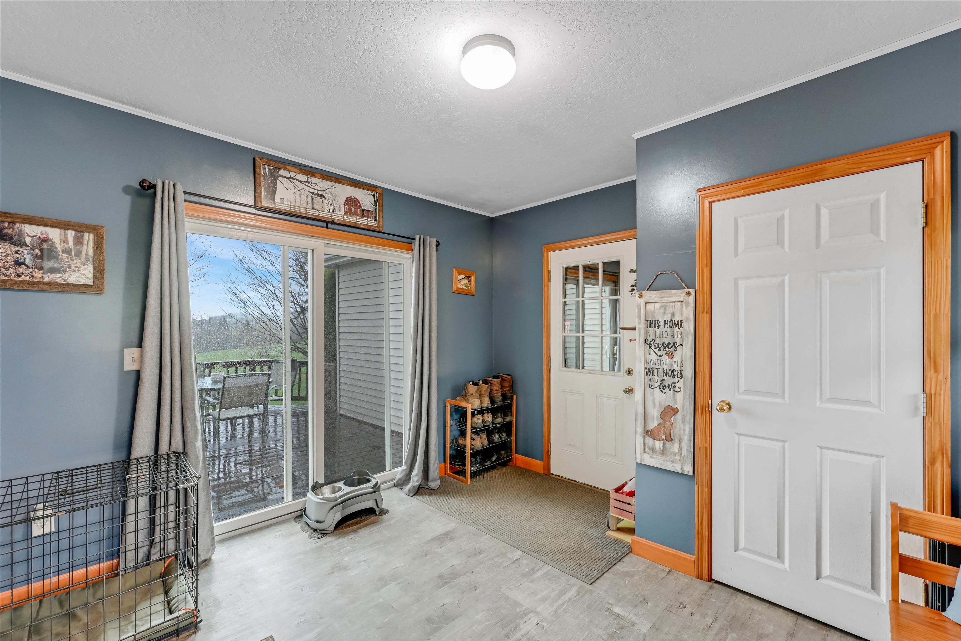 93 Carpenter Boulevard Property Photo 30