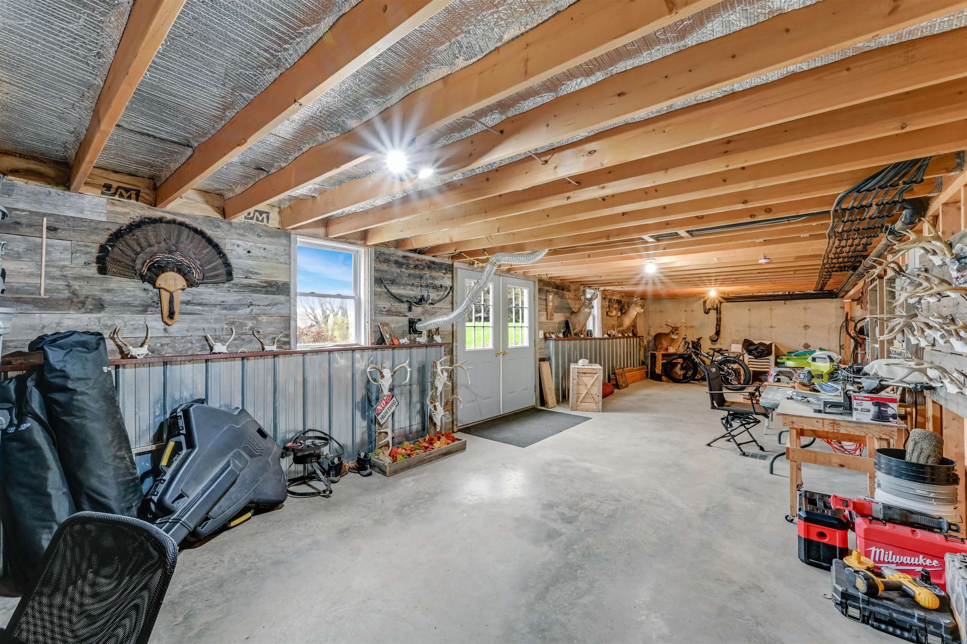 93 Carpenter Boulevard Property Photo 32