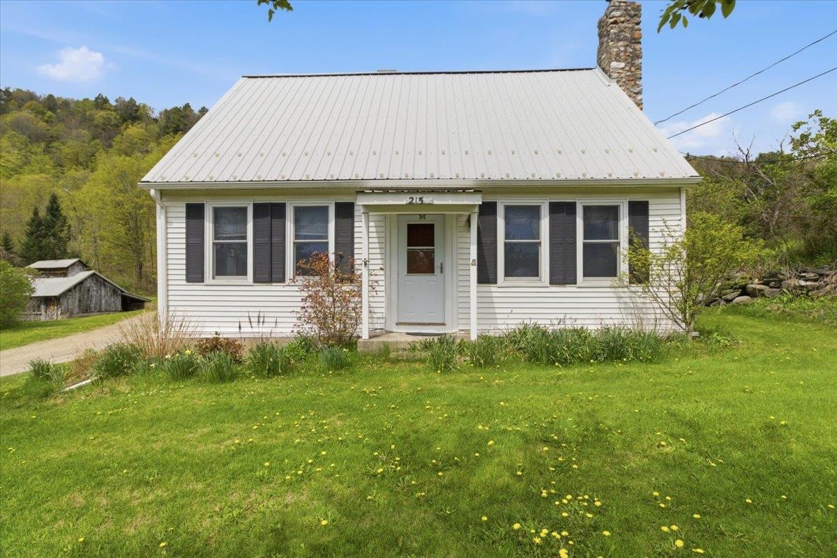 2154 Us Route 7 Property Photo 2