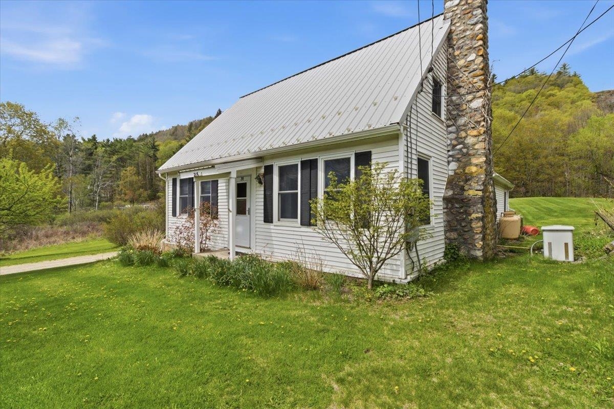 2154 Us Route 7 Property Photo 3