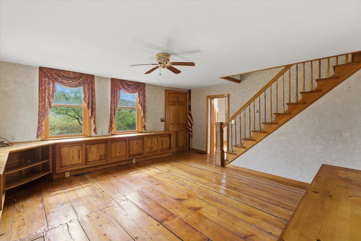 2154 Us Route 7 Property Photo 9