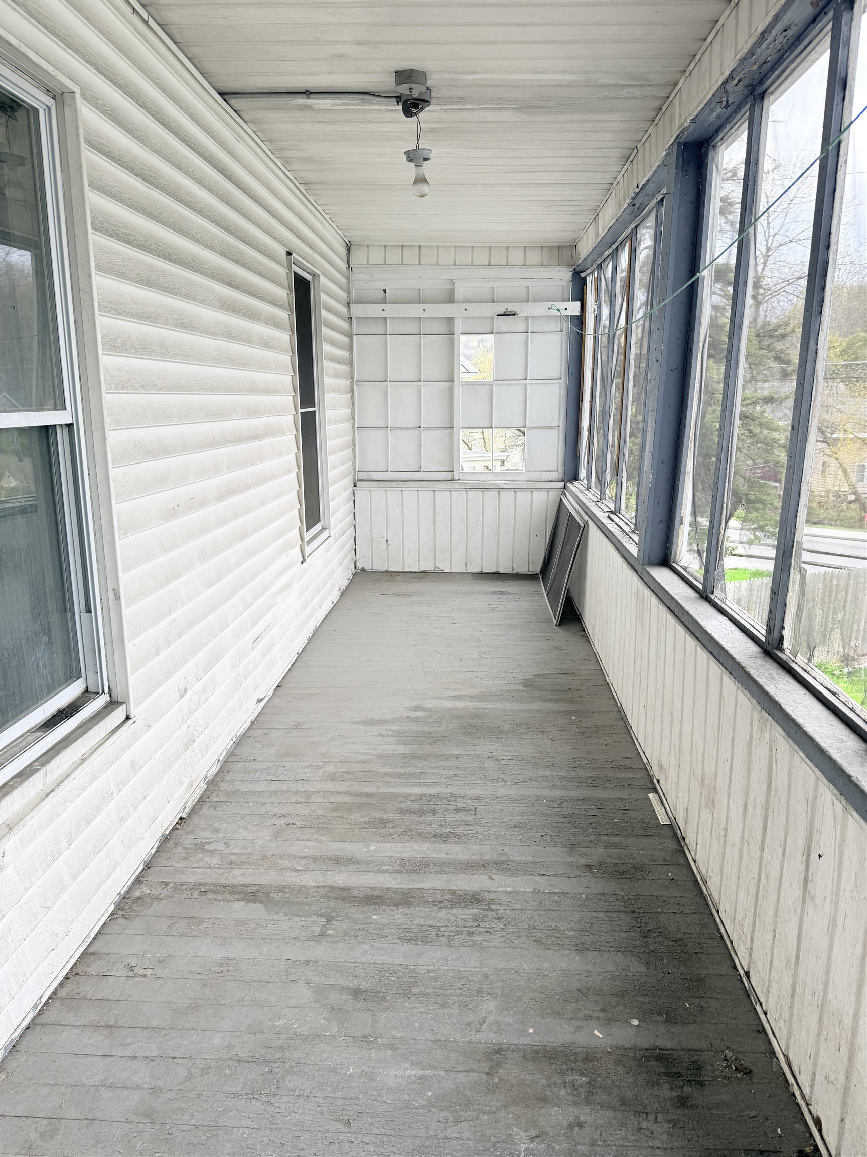99-101 Maple Avenue Property Photo 17