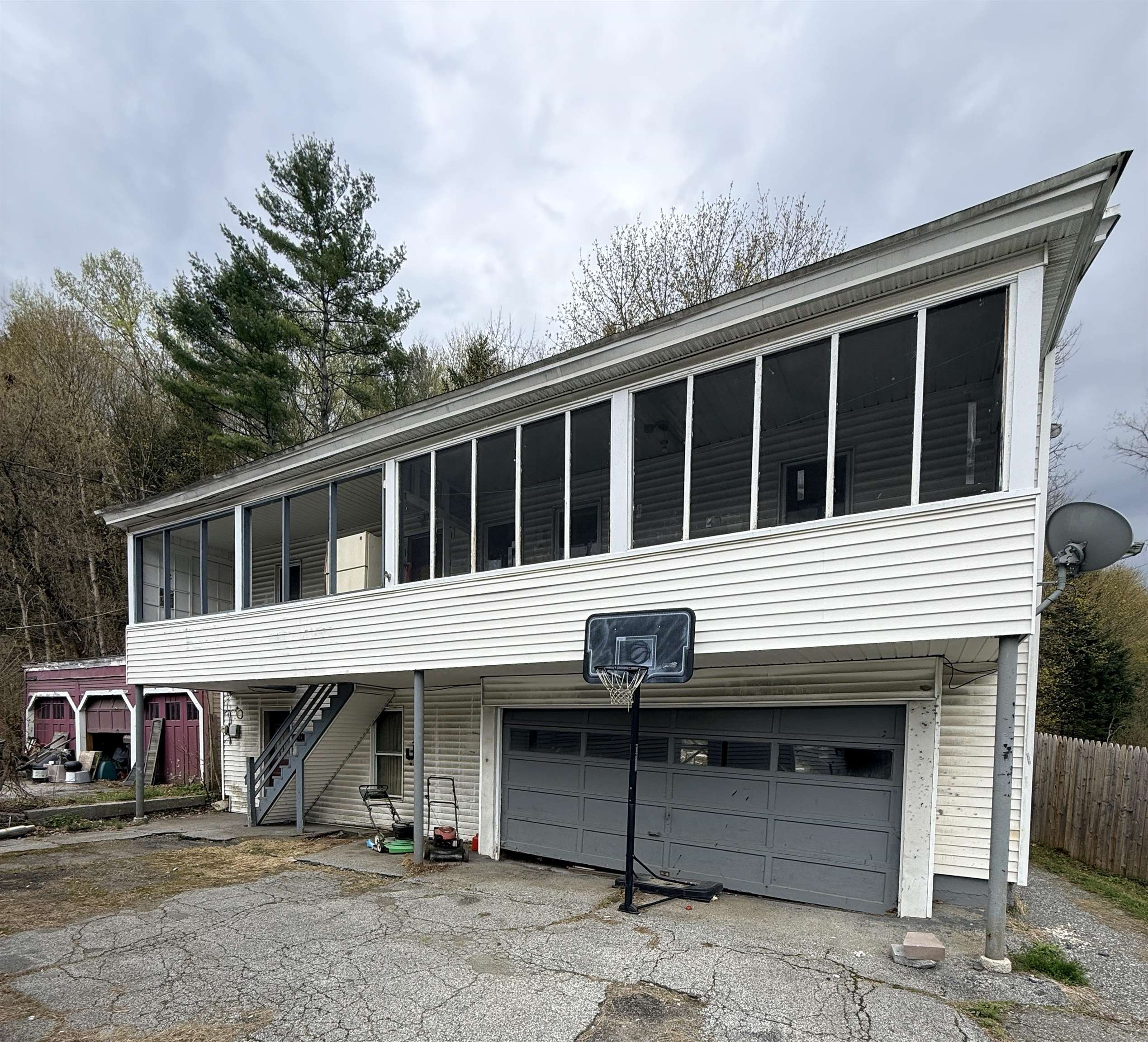 99-101 Maple Avenue Property Photo 19