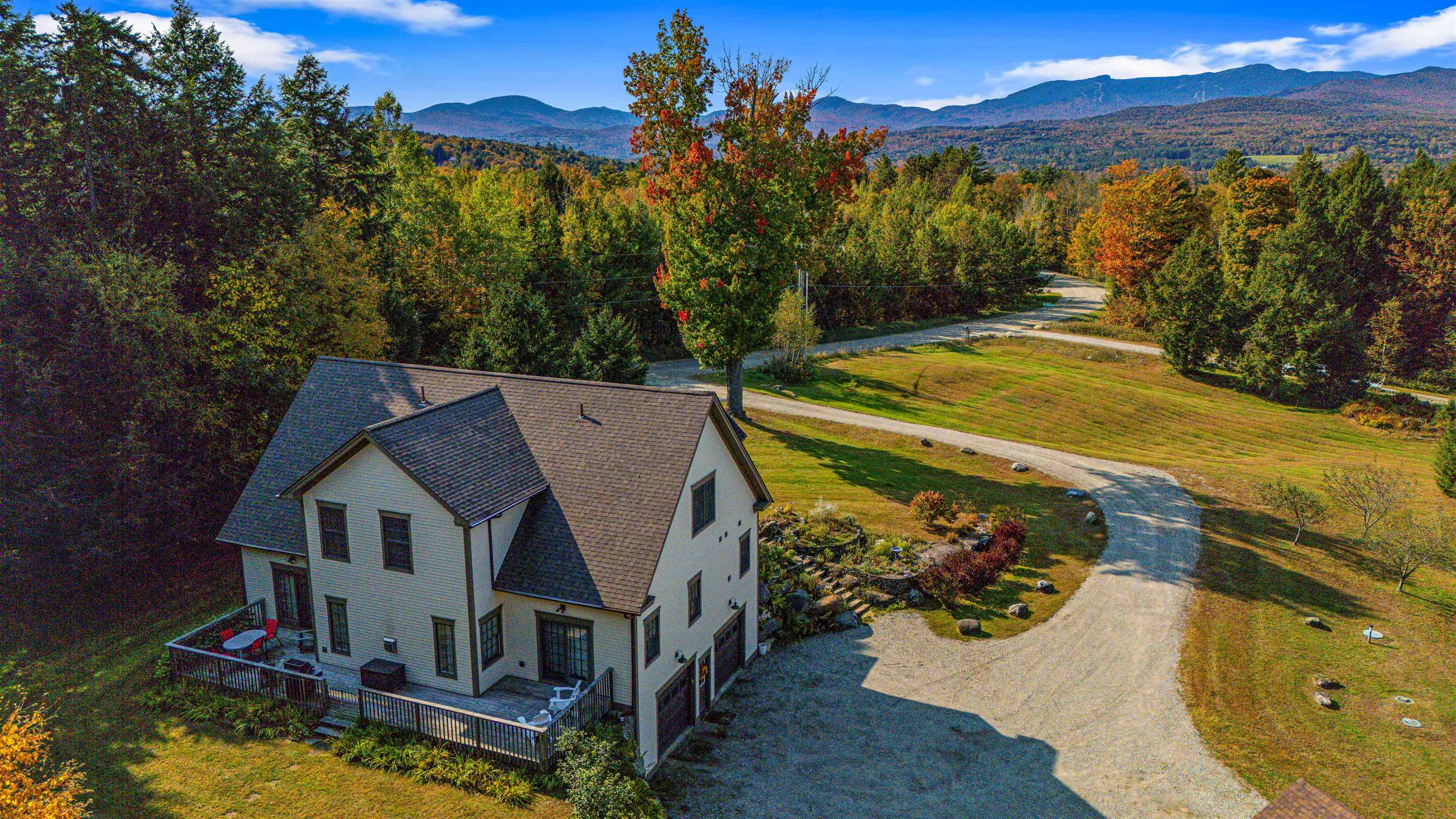 577 Elmore Mountain Road Property Photo 4