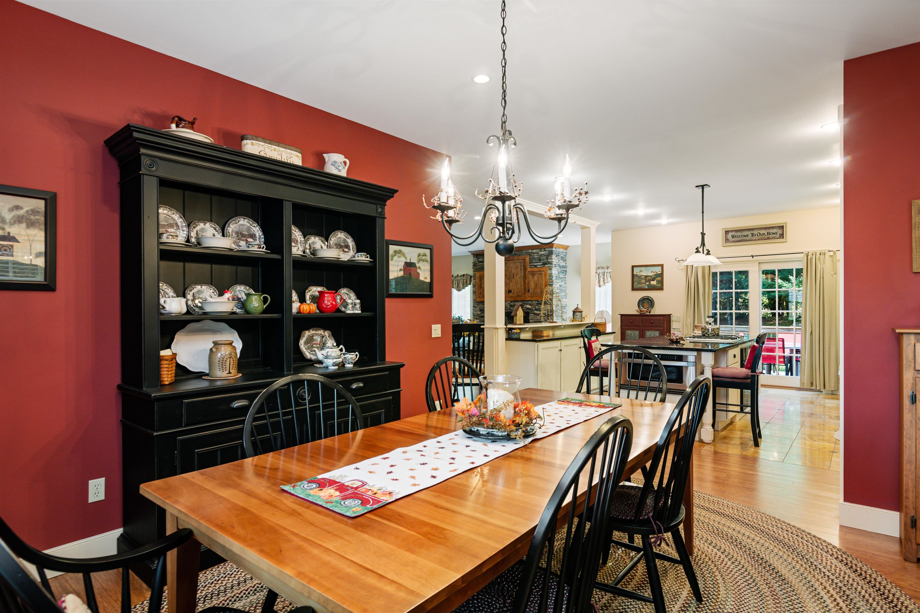 577 Elmore Mountain Road Property Photo 7