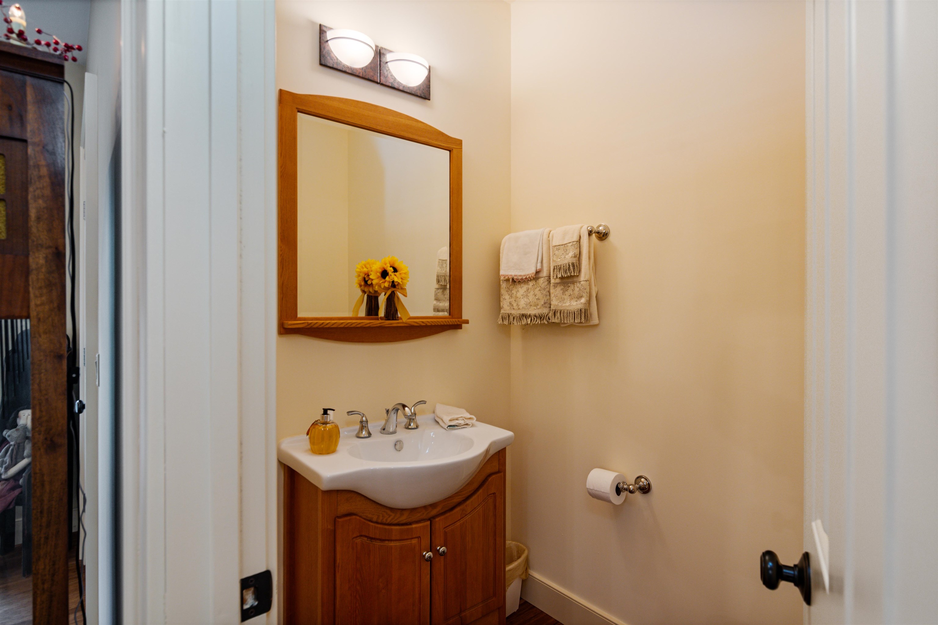 577 Elmore Mountain Road Property Photo 23