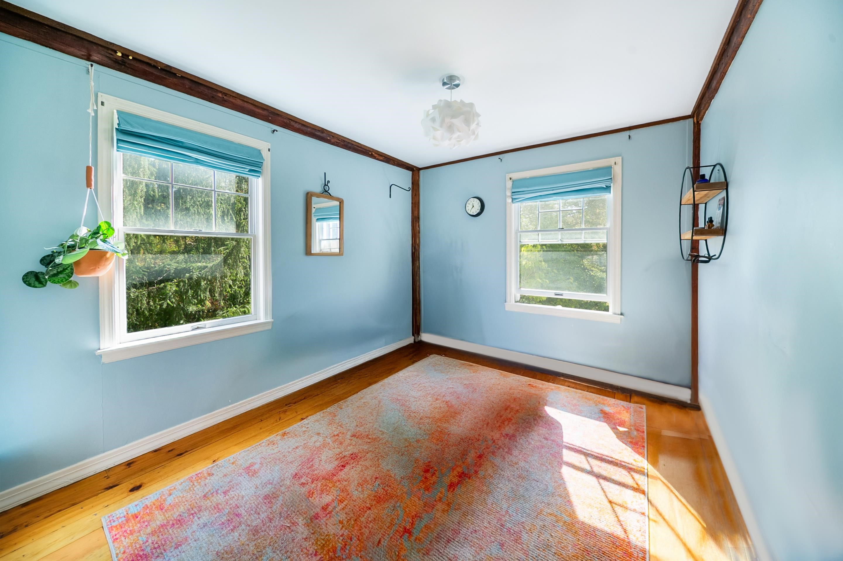 5677 Main Street Property Photo 21