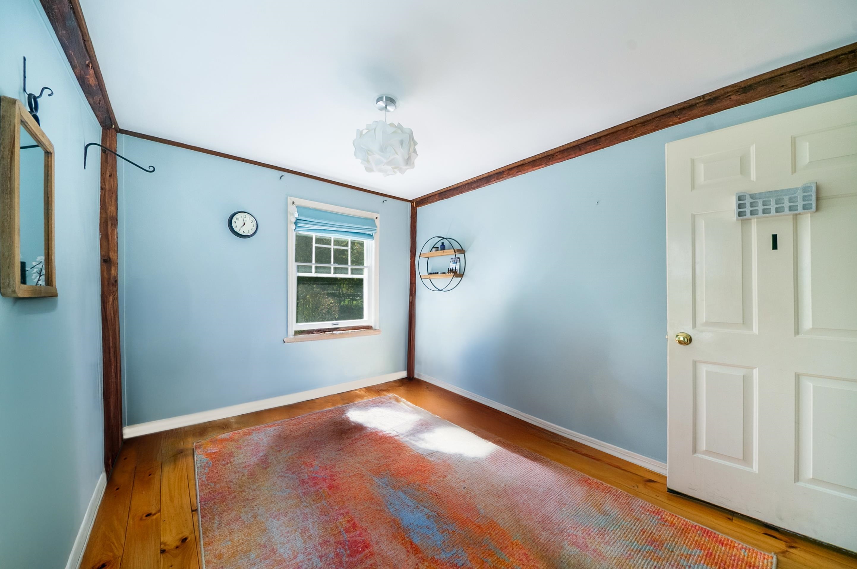 5677 Main Street Property Photo 22