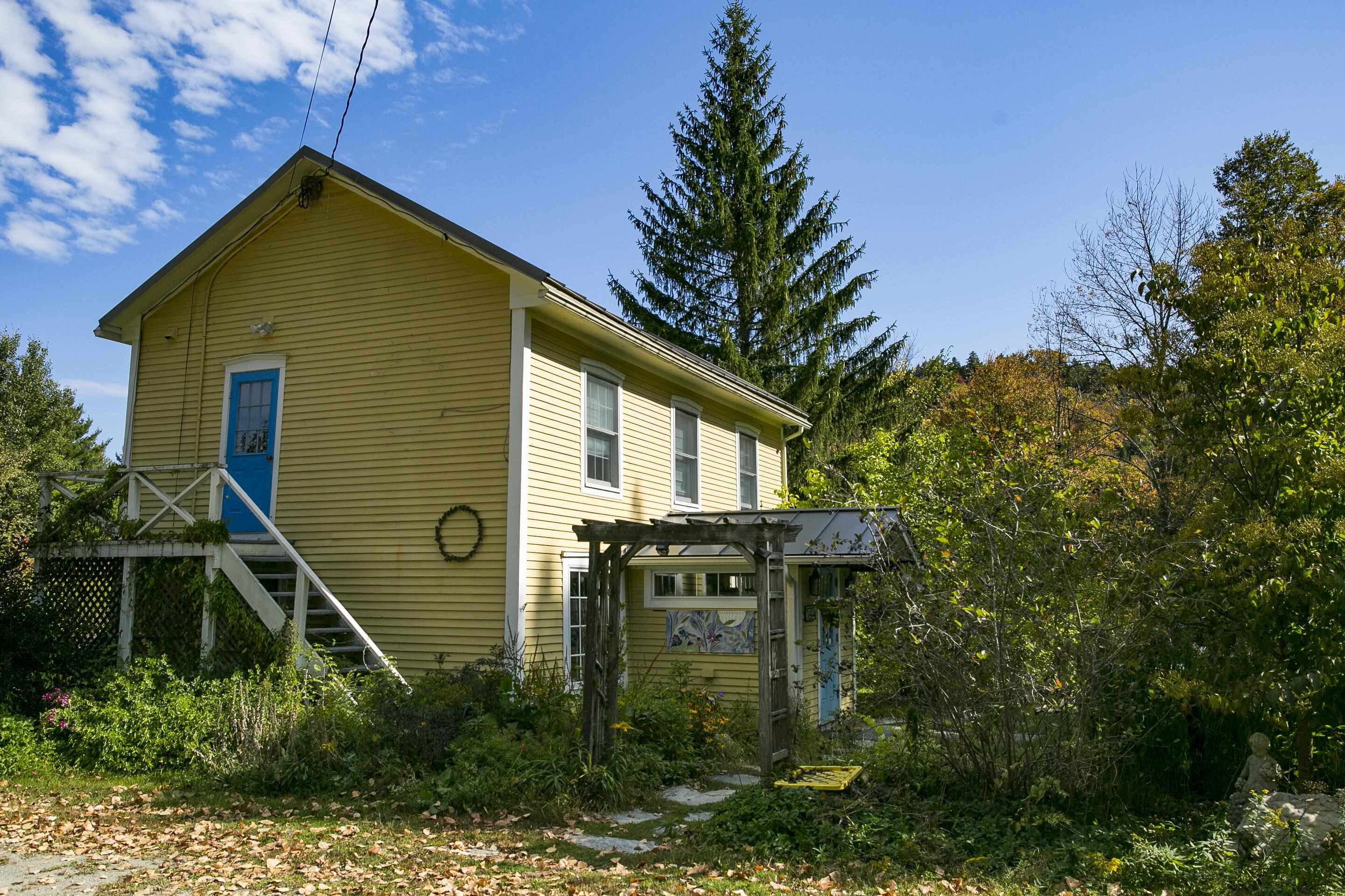 5677 Main Street Property Photo 37