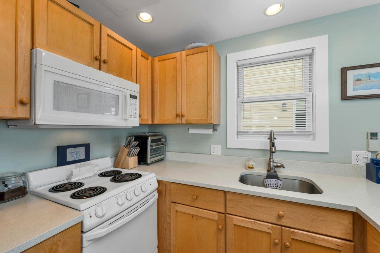 144 Lake Street Property Photo 16