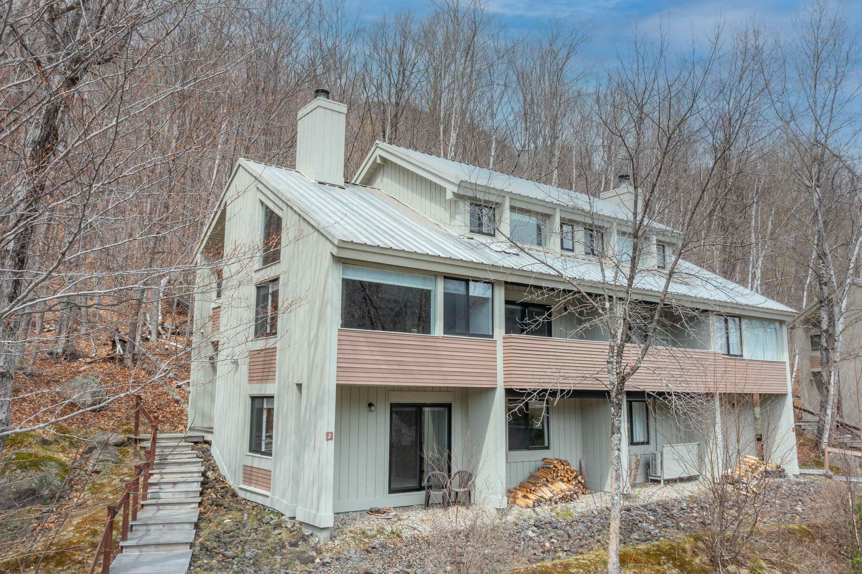 8 Highwood Road