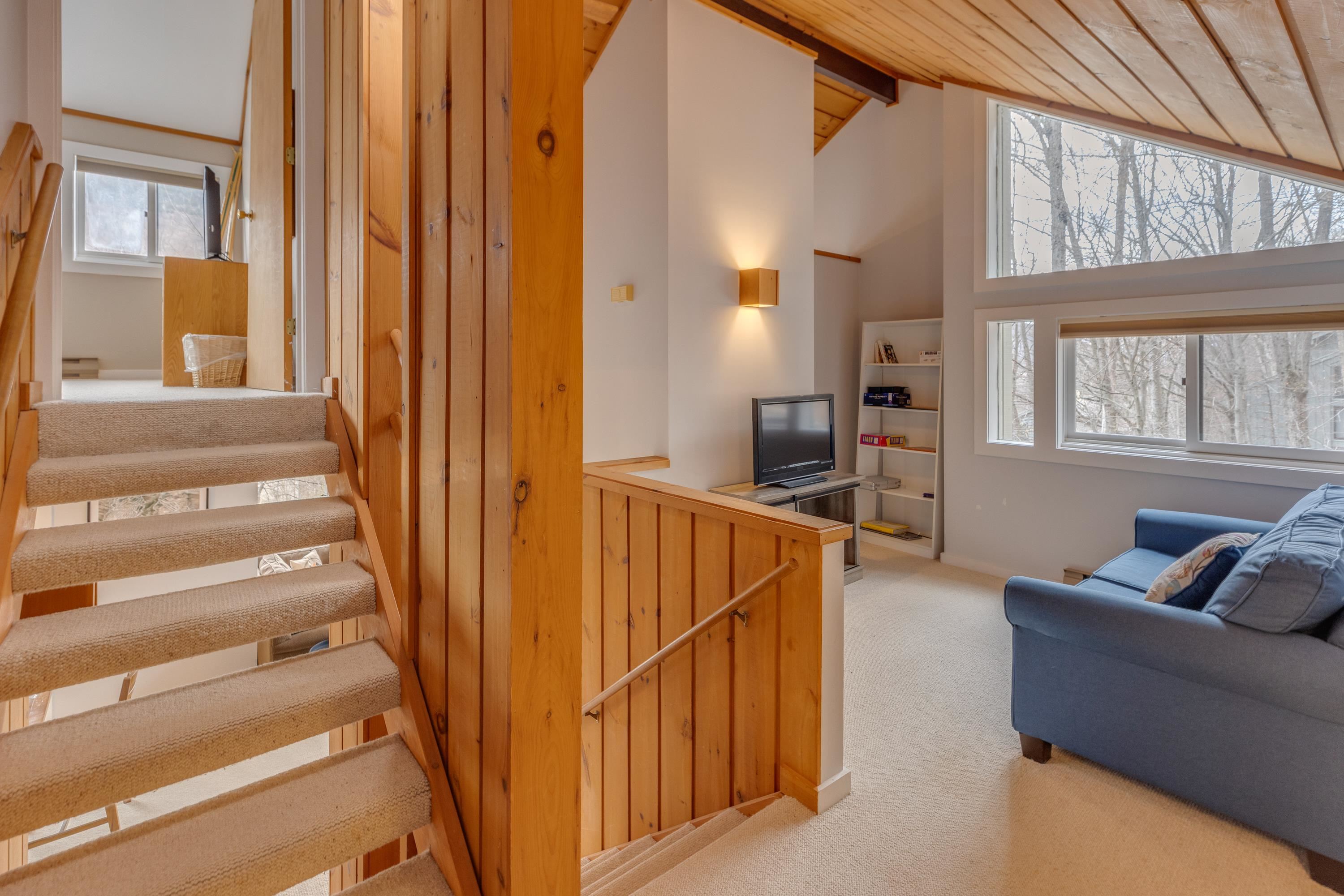8 Highwood Road Property Photo 13