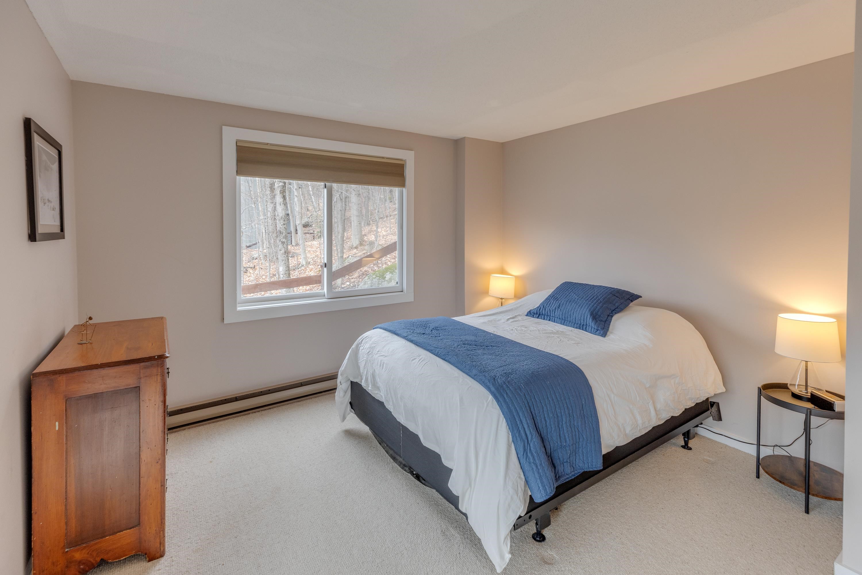 8 Highwood Road Property Photo 22