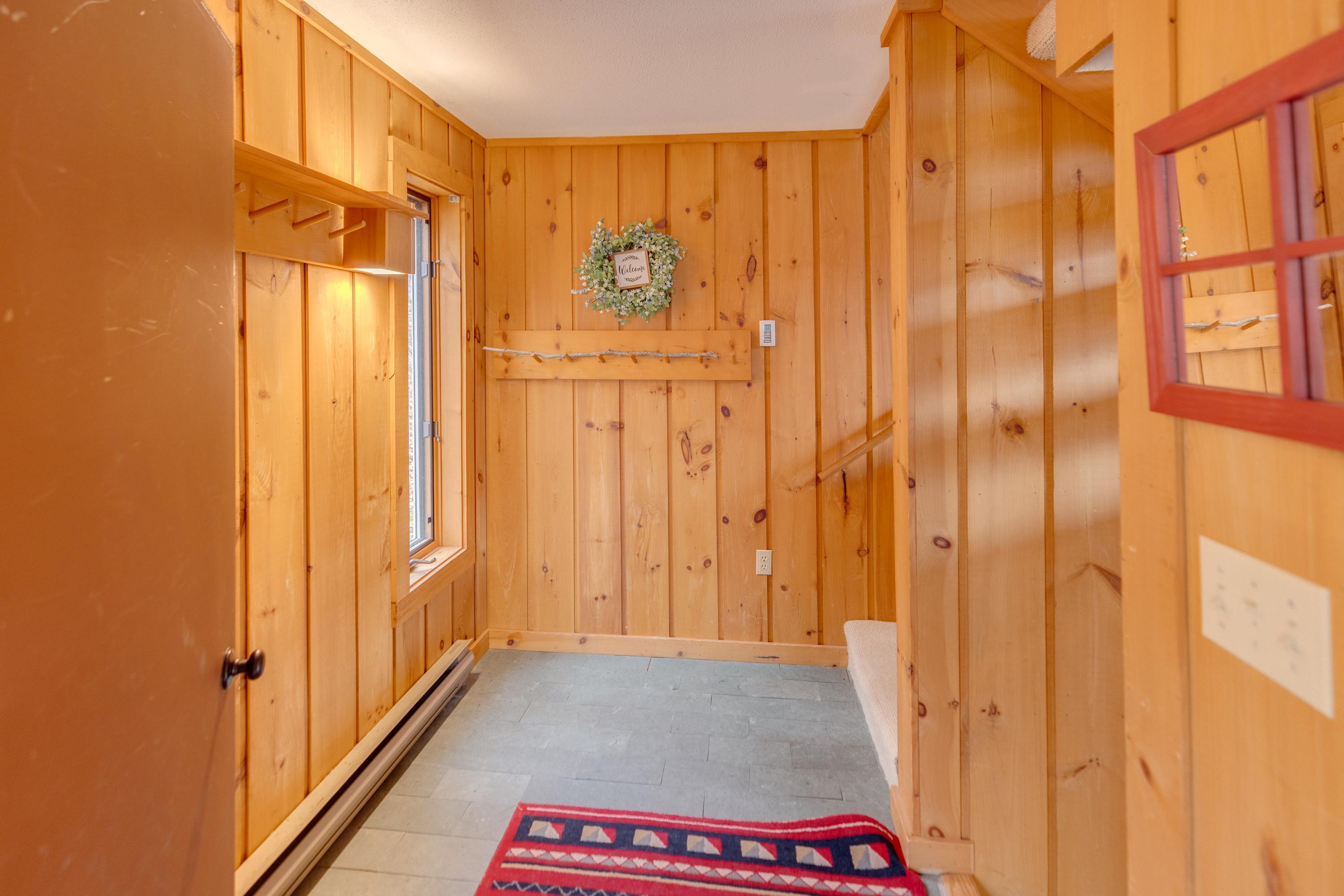 8 Highwood Road Property Photo 26