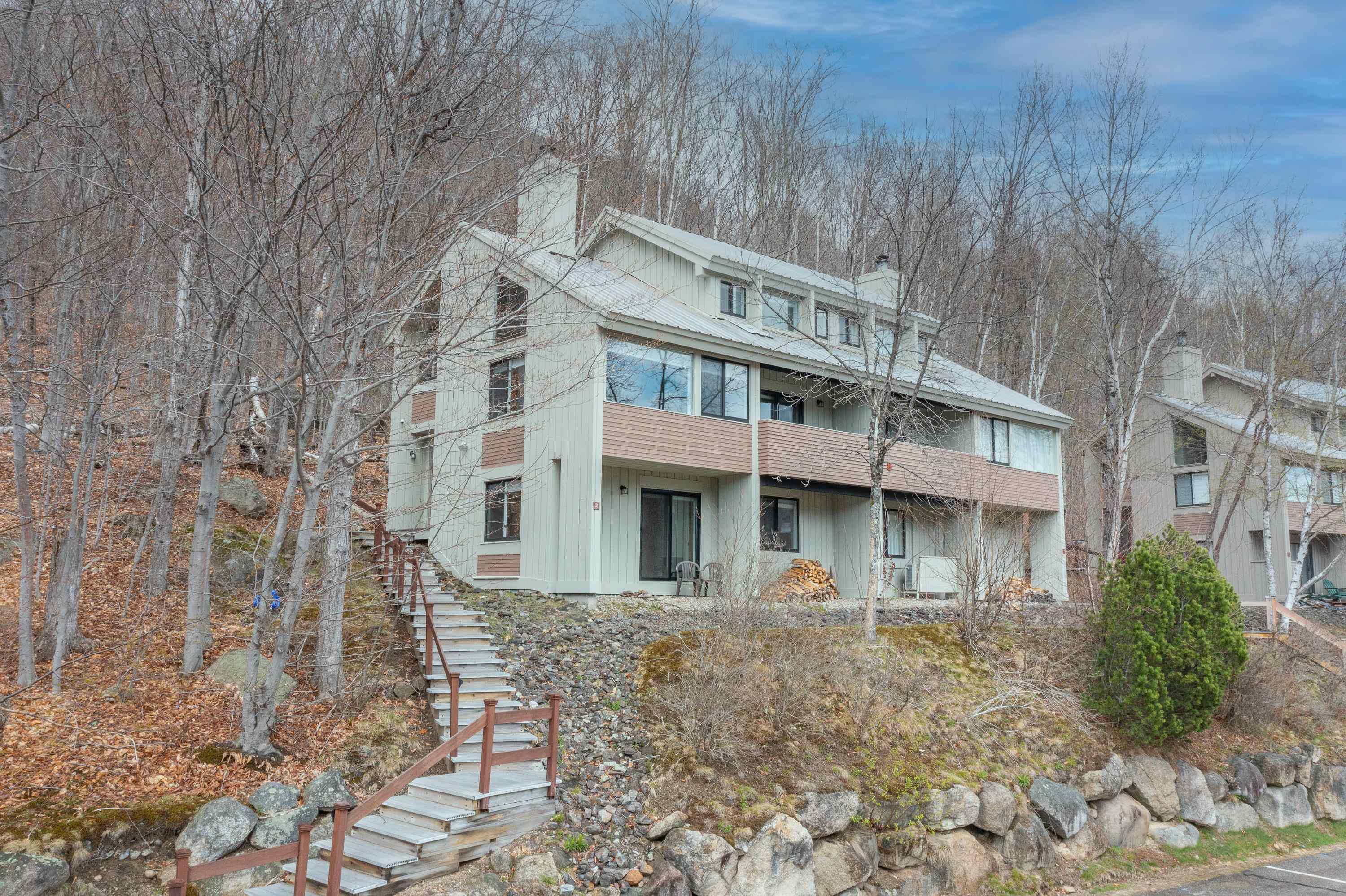 8 Highwood Road Property Photo 31