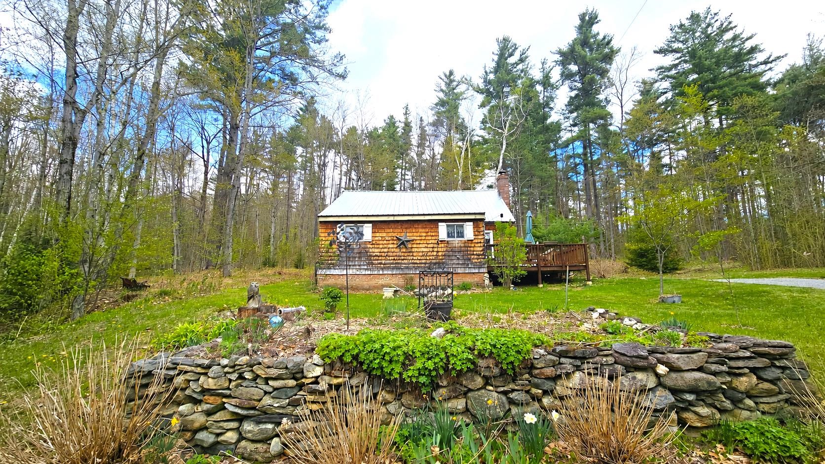 1329 Newfane Road Property Photo 2