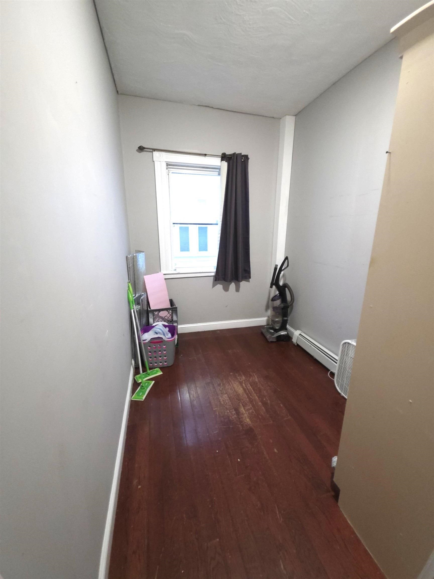 729 Pine Street Property Photo 14