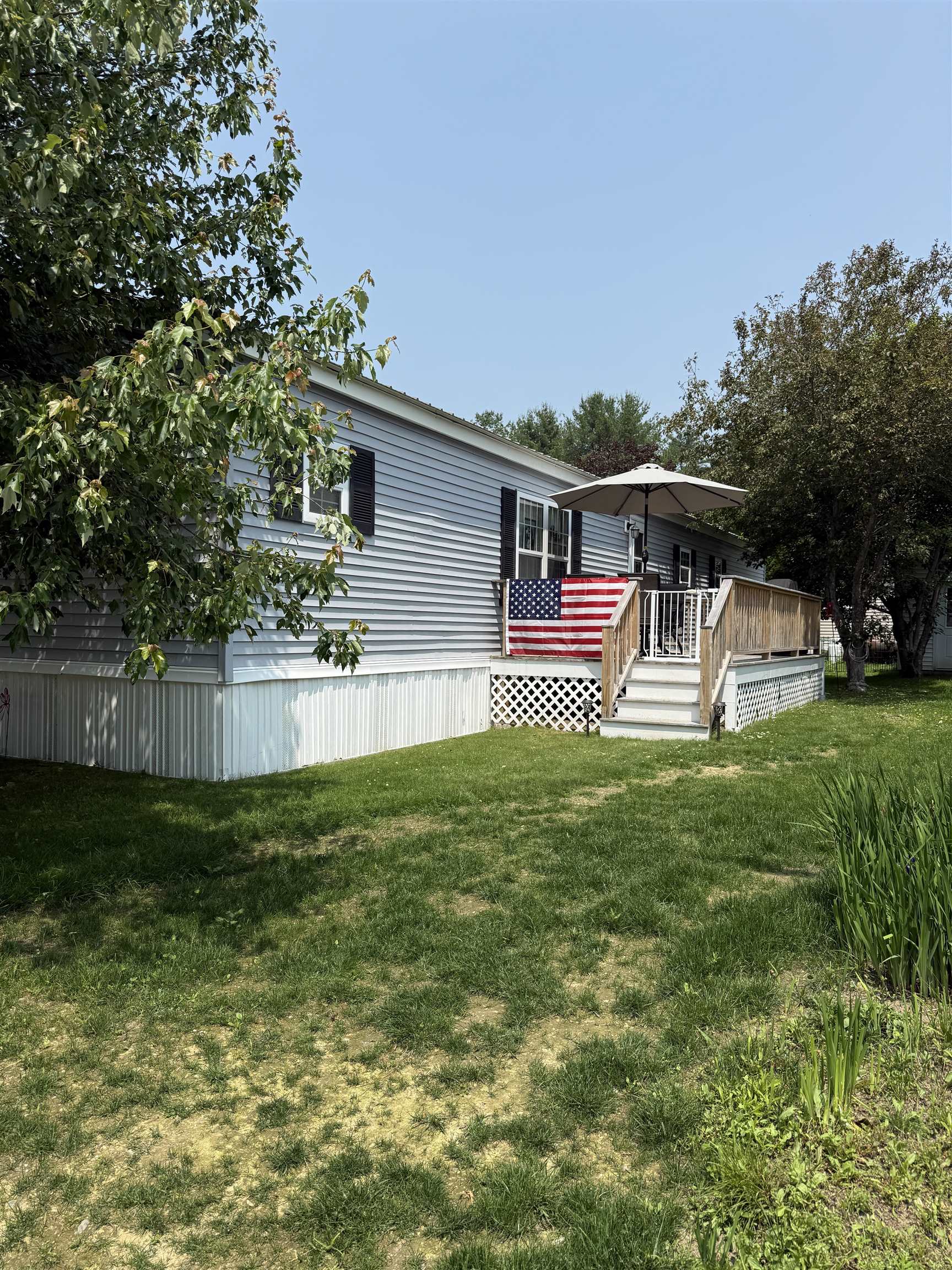 8 Sir Lancelot Drive Property Photo 4