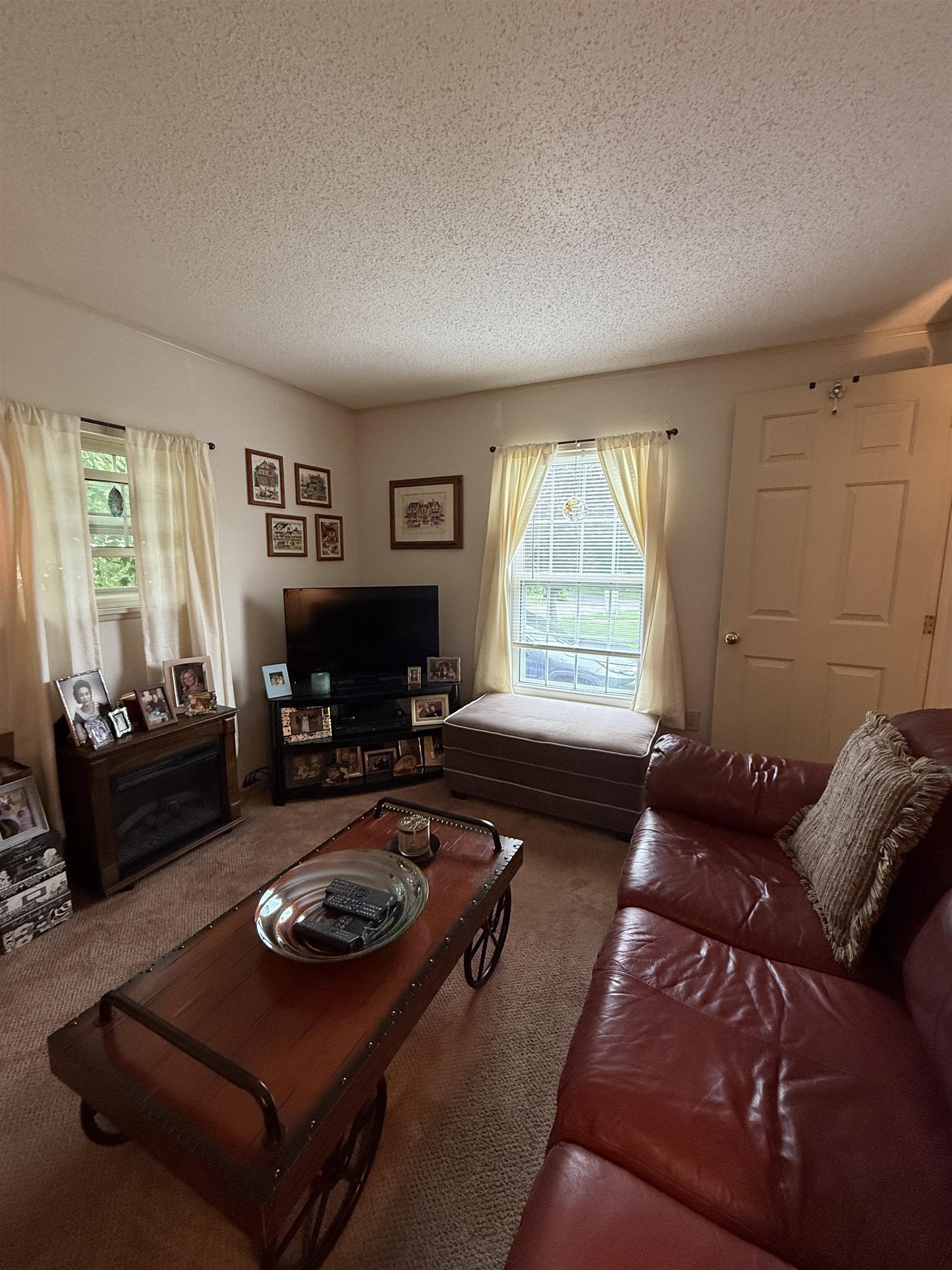 8 Sir Lancelot Drive Property Photo 20