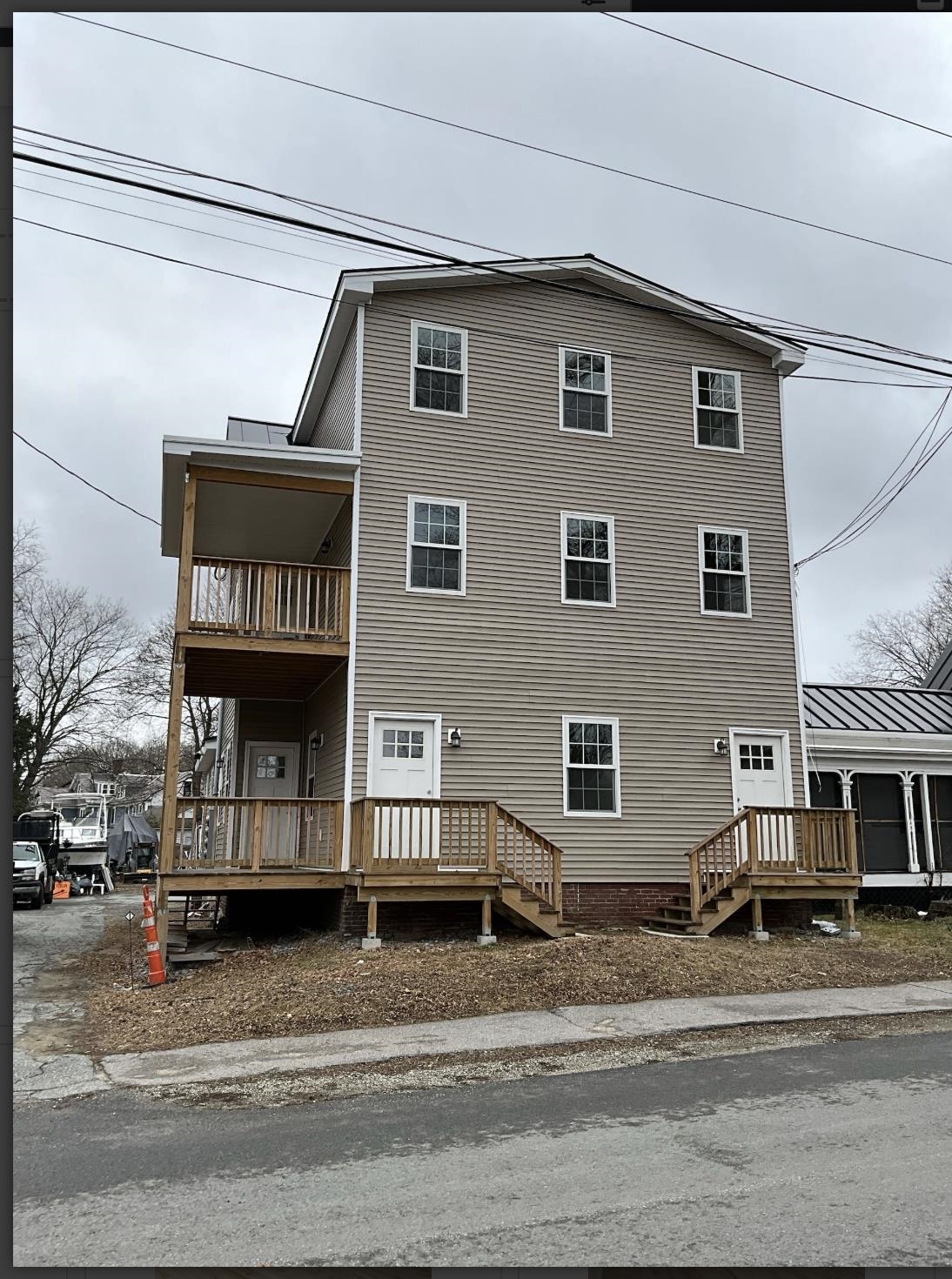 90 Elm Street Property Photo 1