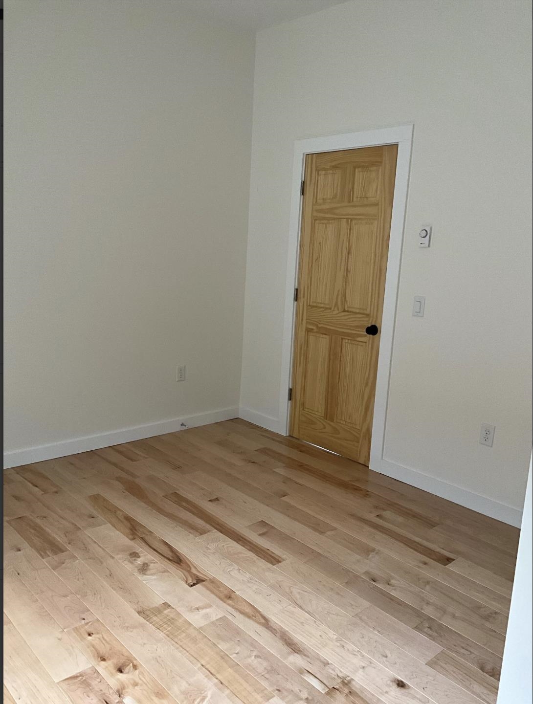 90 Elm Street Property Photo 6