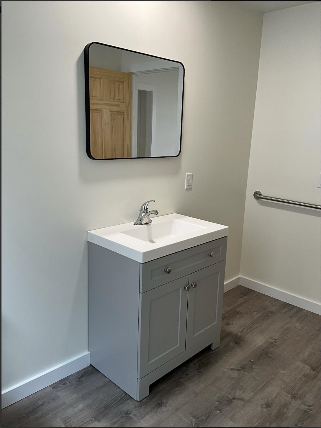 90 Elm Street Property Photo 15