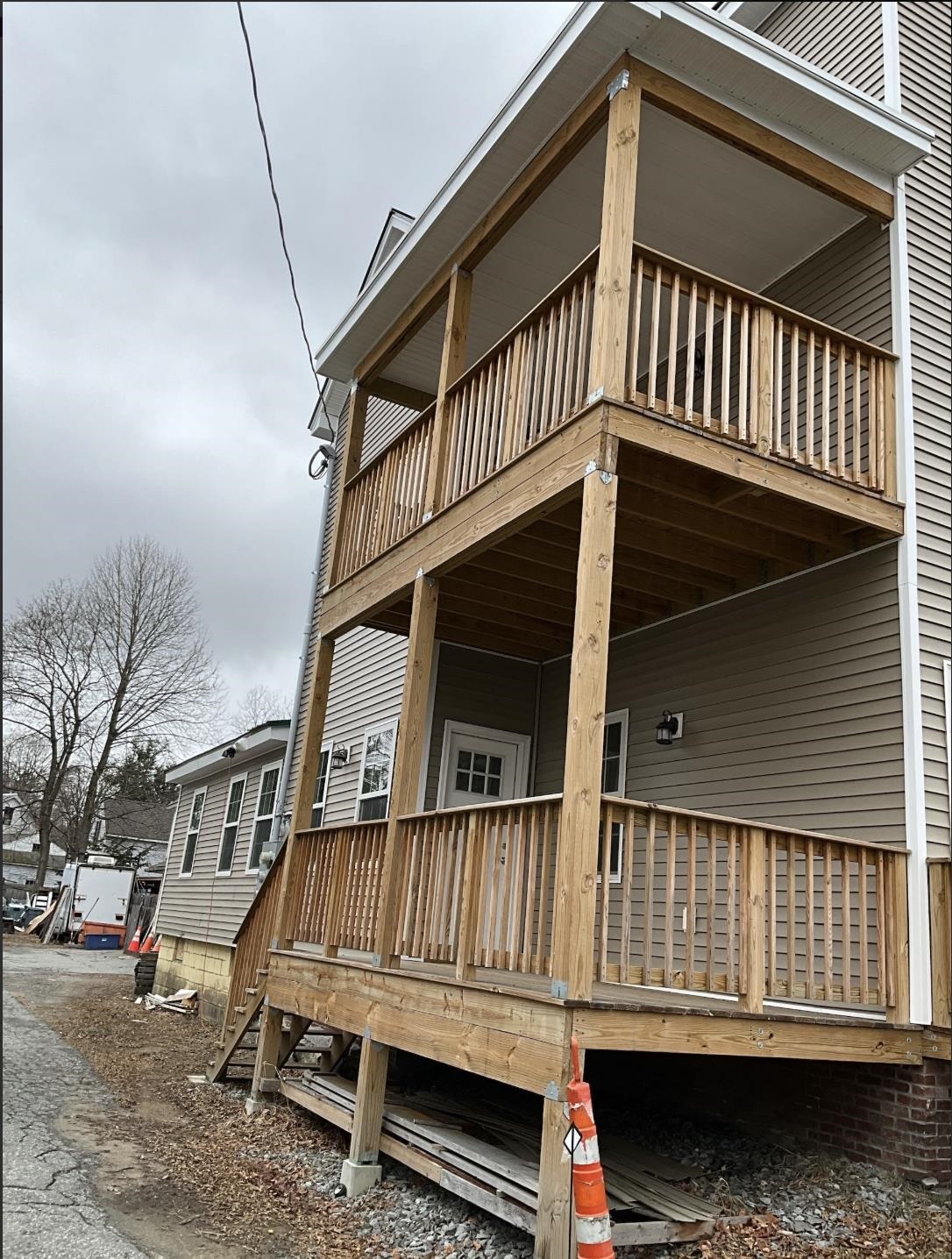 90 Elm Street Property Photo 21