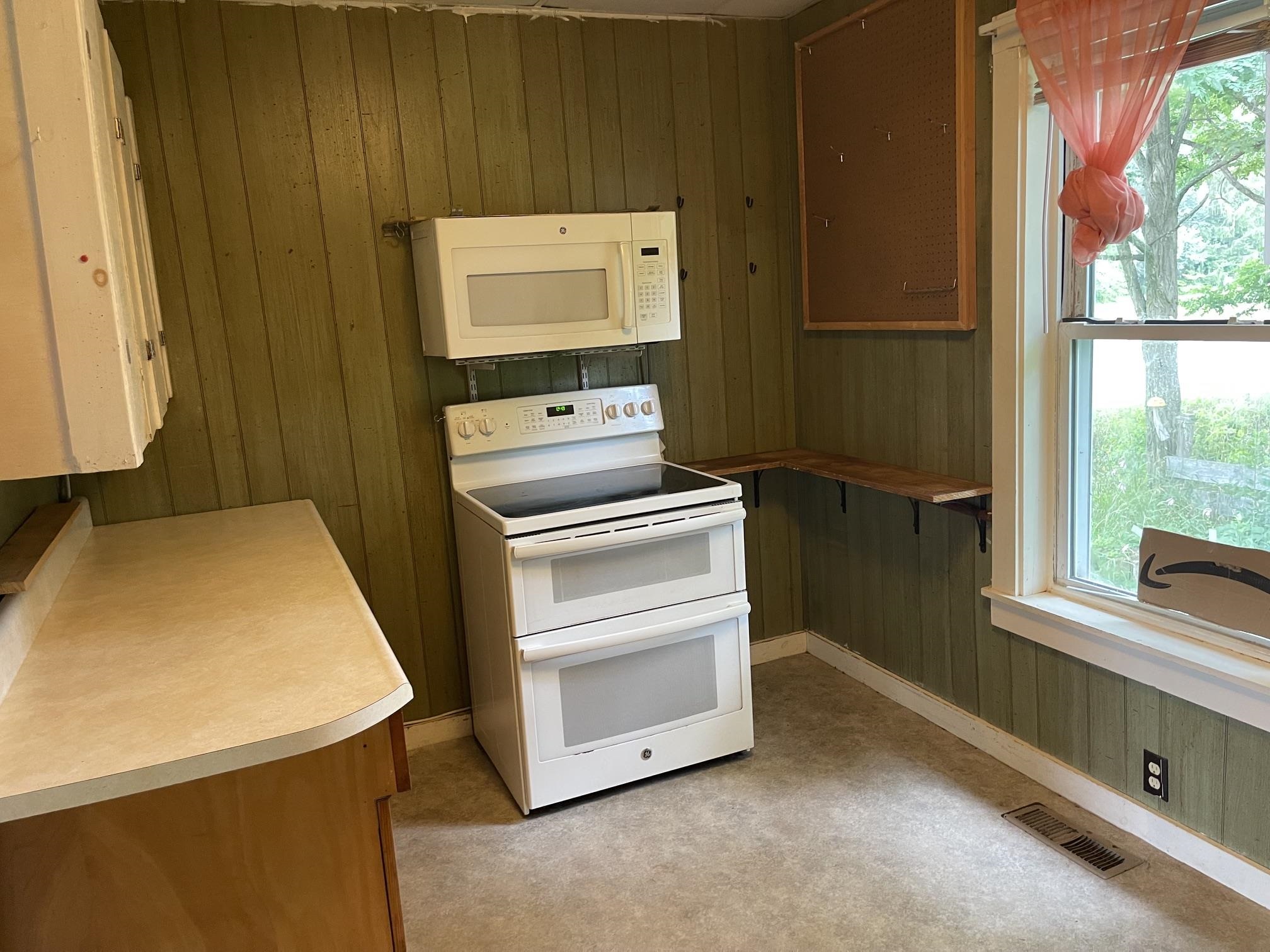 9 North Street Property Photo 8