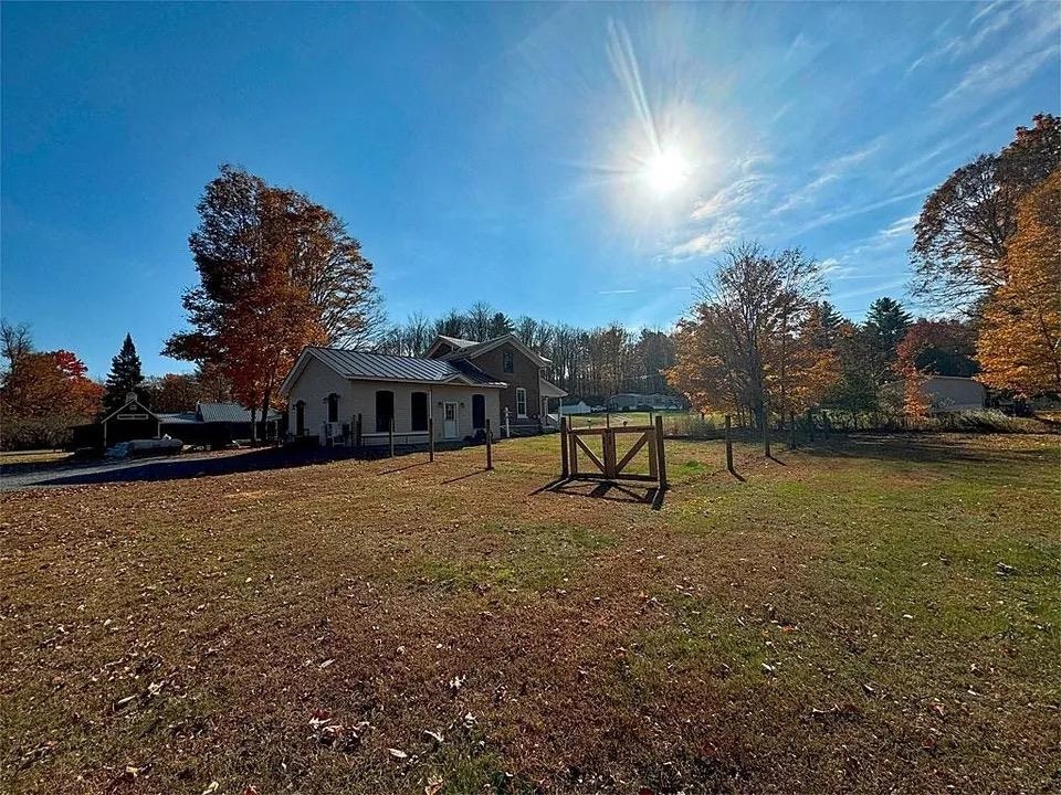 400 River Street Property Photo 4