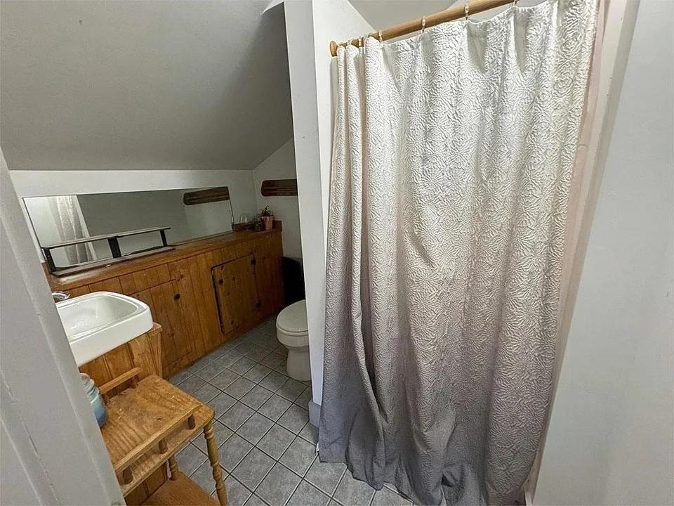 400 River Street Property Photo 13