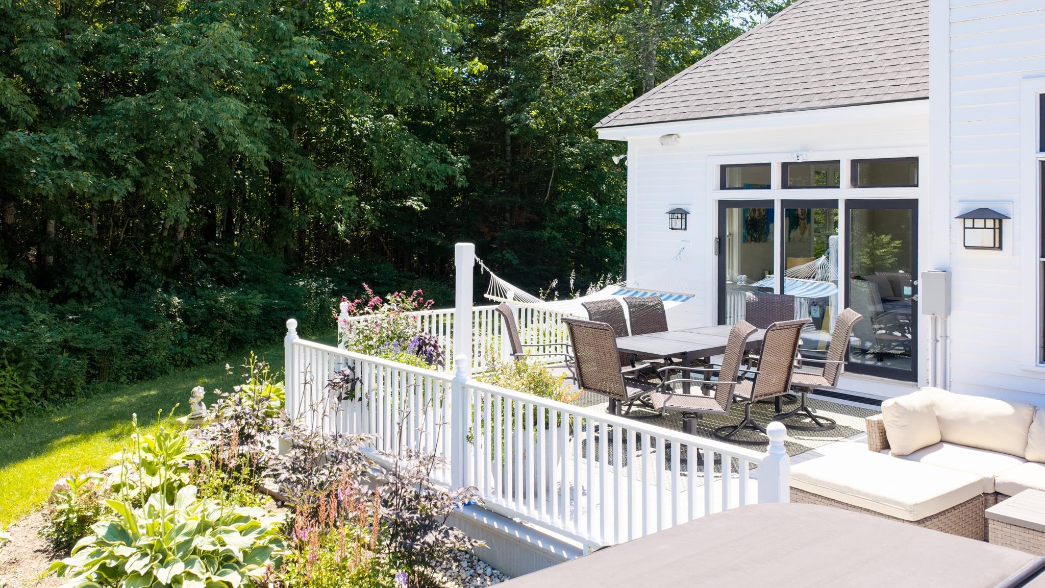 278 Lawrence Hill Road Property Photo 11