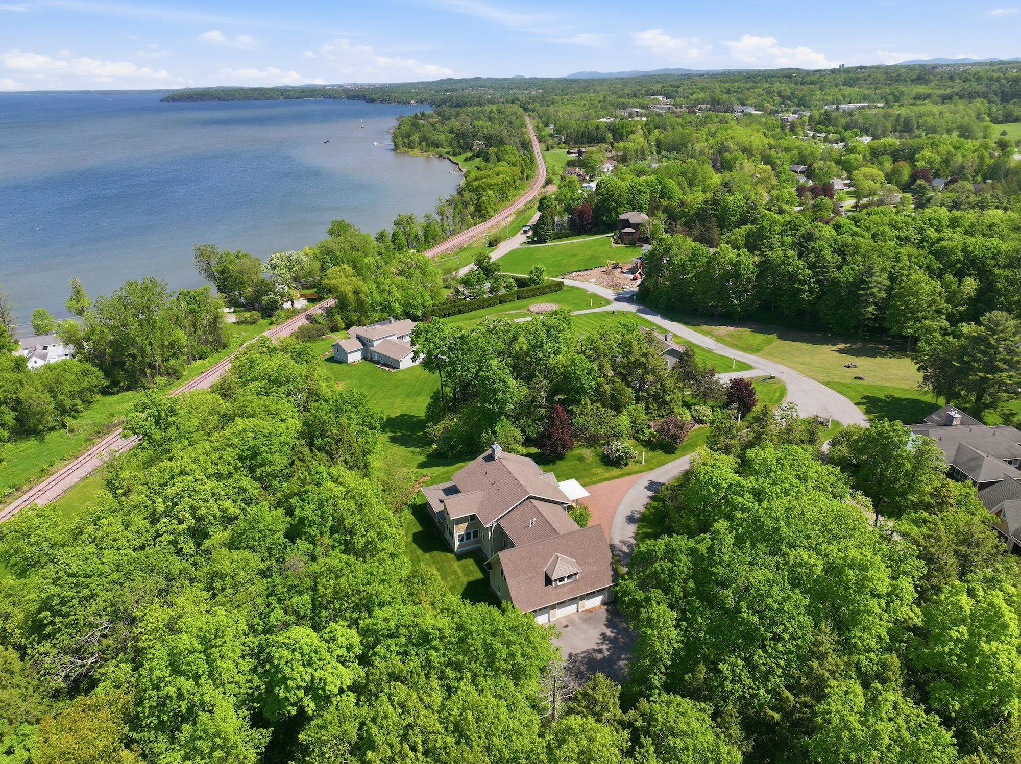 132 Point View Drive Property Photo 4