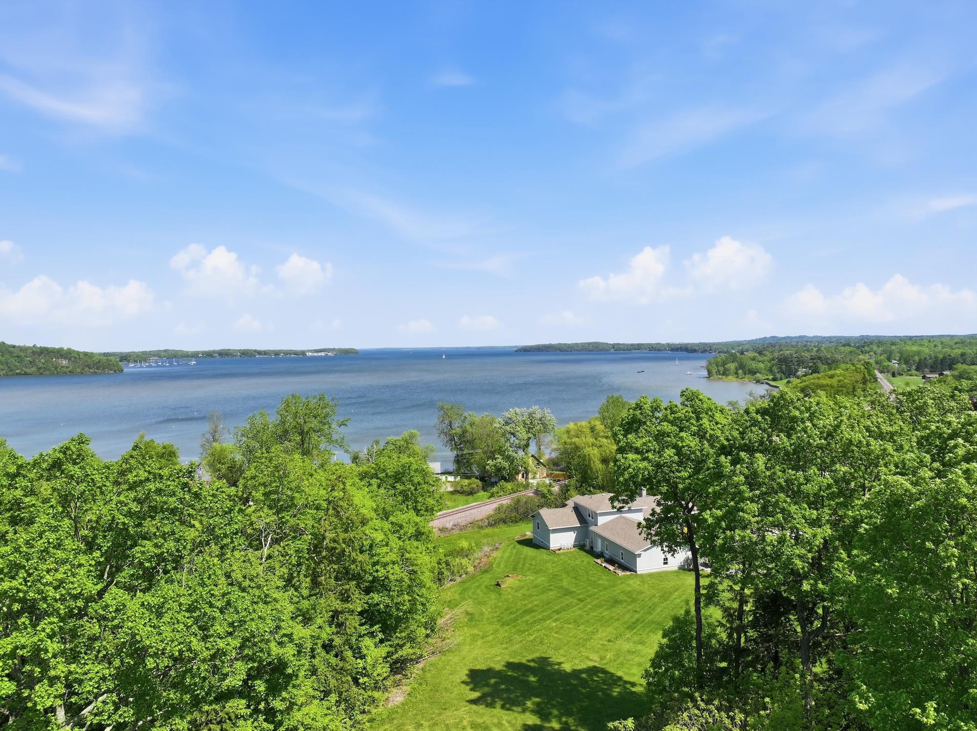 132 Point View Drive Property Photo 13