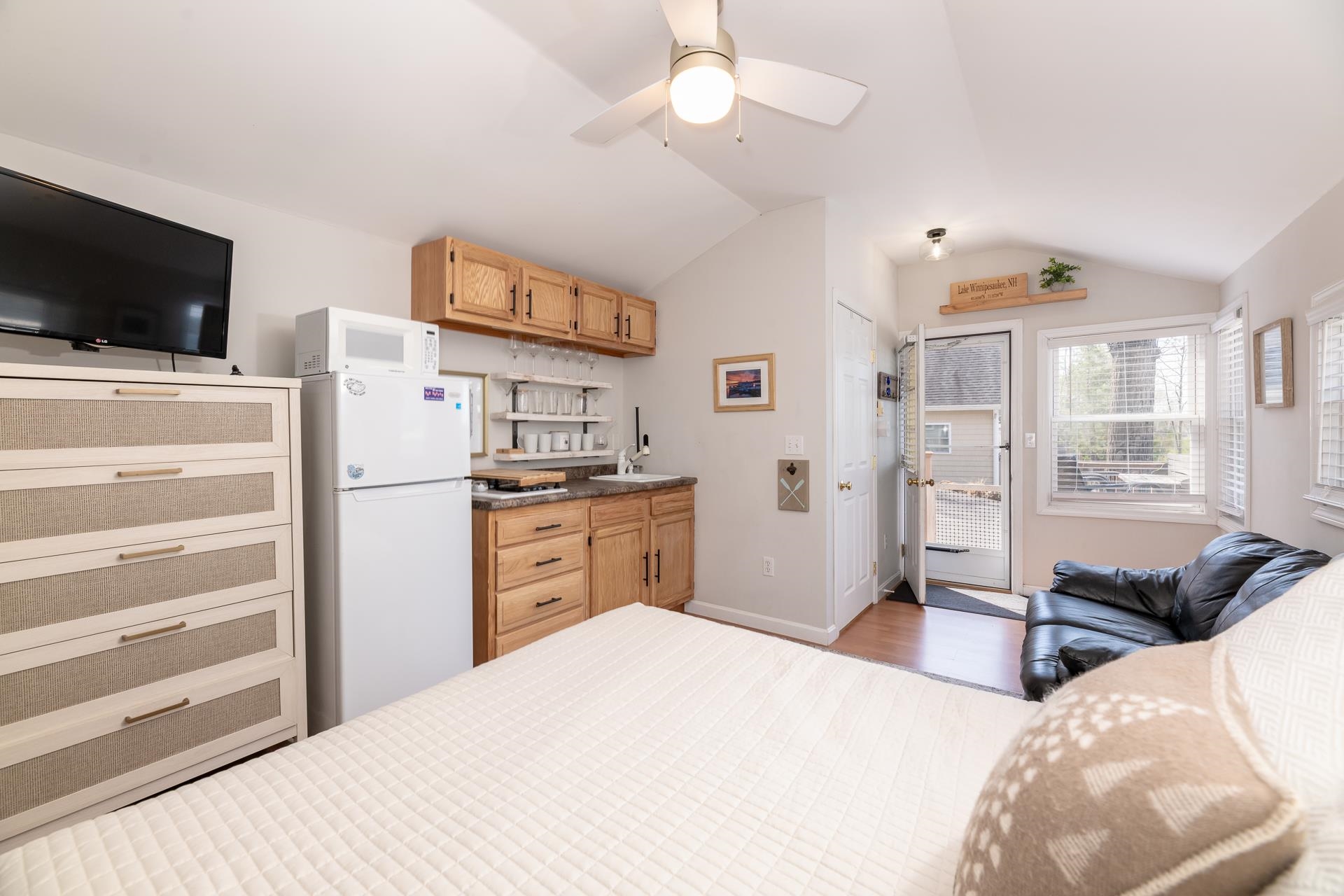277 Weirs Boulevard Property Photo 17